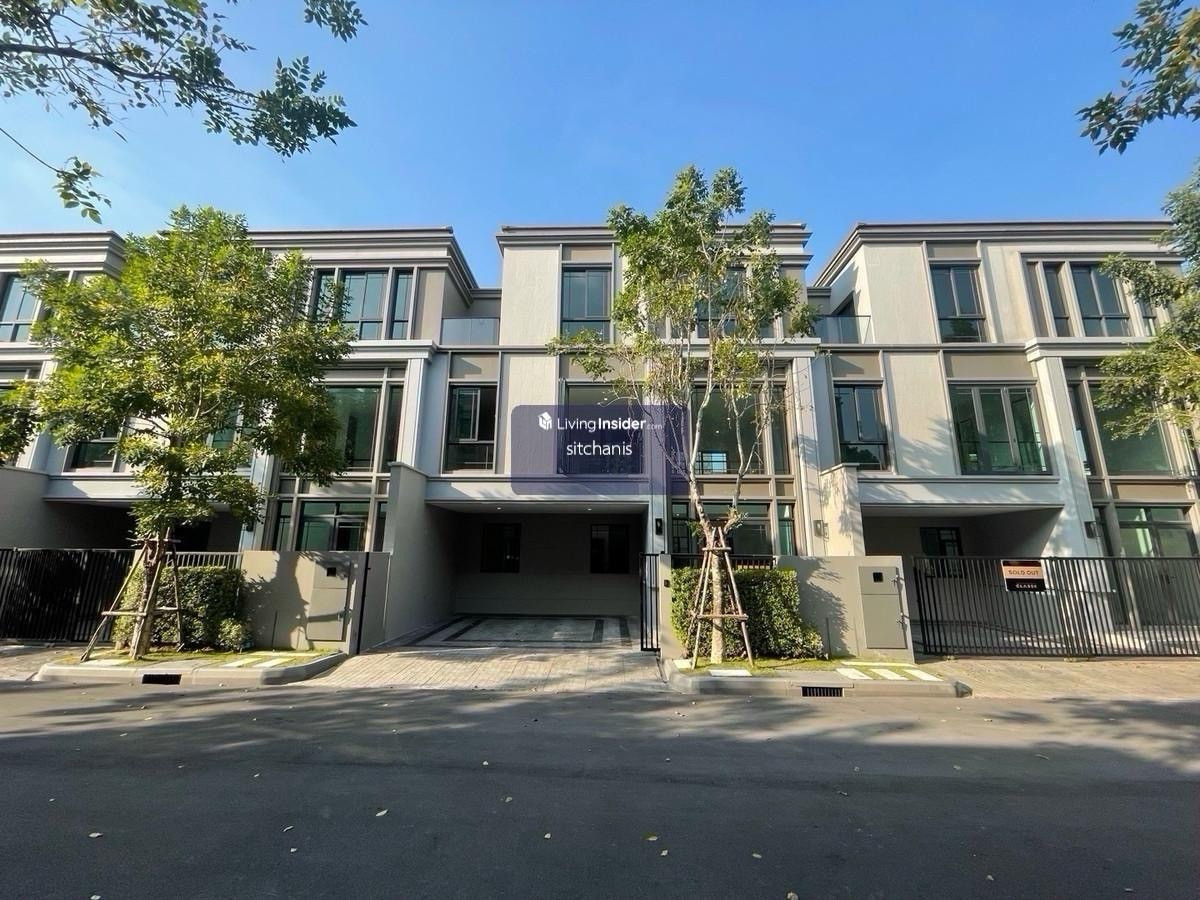 For SaleTownhomeKasetsart, Ratchayothin : Single house for sale Baan Klang Muang Classe Ratchayothin (ClasseRatchayothin) 
 never rented out, Garnetta type, area 40 sq m., usable area 214 sq m., 2 bedrooms, 3 bathrooms, 1 living room, 2nd floor, living room, 1 kitchen, 2 parking spaces 
 
 The on