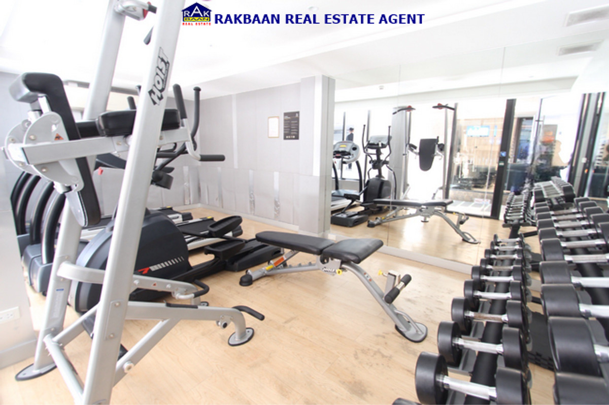 For RentCondoSukhumvit, Asoke, Thonglor : Condo for rent Runesu Runesu Thonglor Sukhumvit 33.37 sq m, 1 bedroom, 1 bathroom, fully furnished, ready to move in, on the 2nd floor (same floor as the onsen)