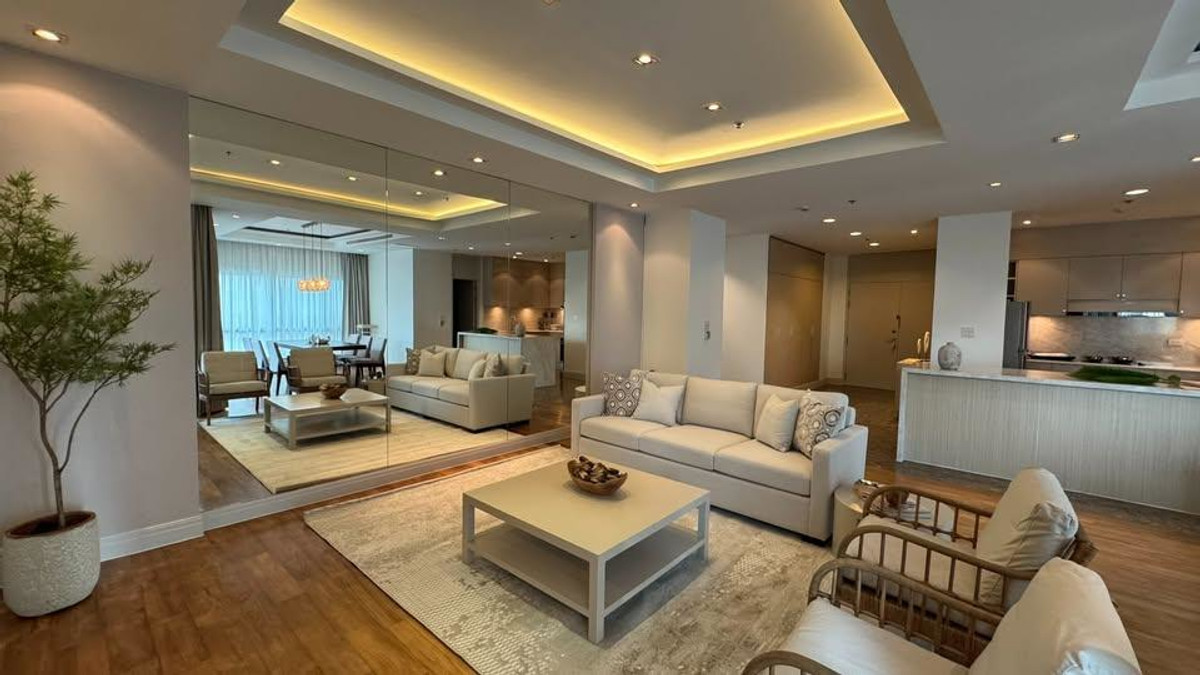 ให้เช่าคอนโดวิทยุ ชิดลม หลังสวน : ⭐️🎀Royal Residence Park🎀⭐️ 3 Beds 3 Baths, Rental 180,000 Baht