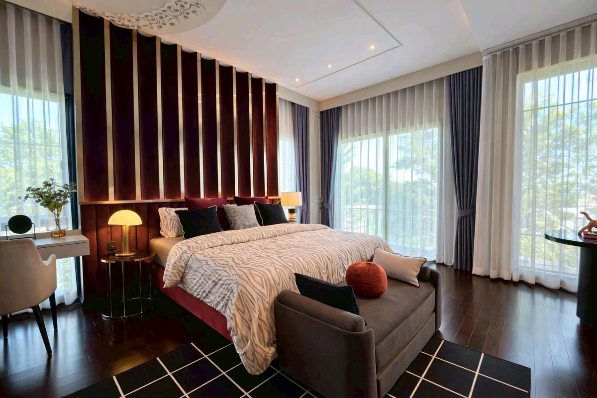 ขายบ้านเกษตร นวมินทร์ ลาดปลาเค้า : ขาย ◈ Grand Bangkok Boulevard Ramintra–Kaset Nawamin ◈ บ้านตัวอย่างแปลงพิเศษ 300 ตร.วา • ได้ทุกอย่างตามภาพราคาขาย 119,000,000 บาท