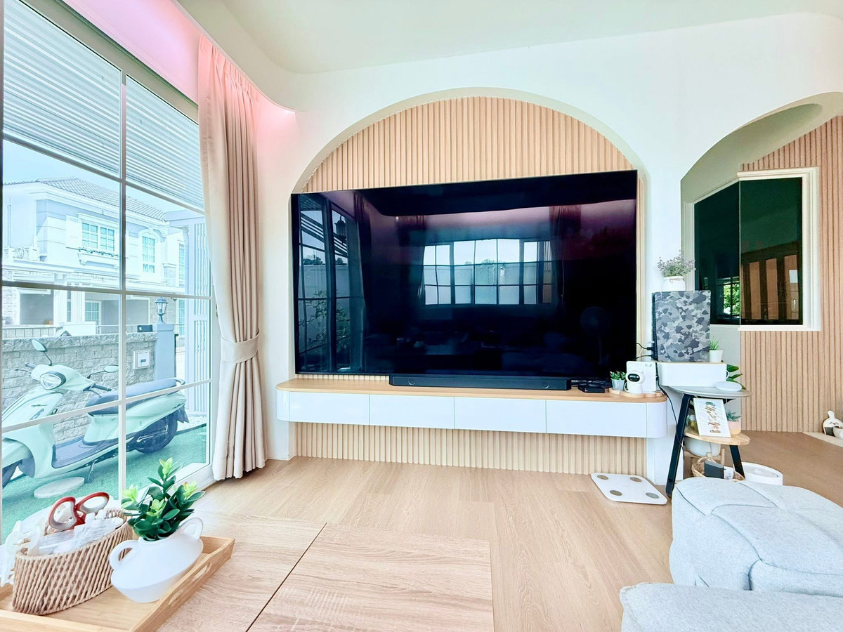 For SaleHousePathum Thani,Rangsit, Thammasat : Urgent Sale 📍 Prestige Future-Rangsit 📍 4 Bedrooms, 3 Bathrooms, Fully Furnished and Equipped.