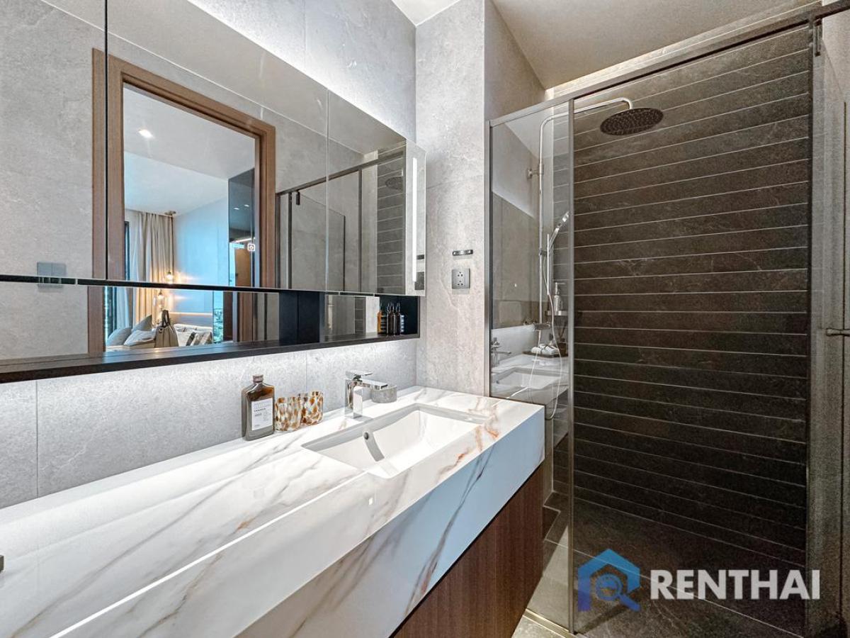 ขายคอนโดภูเก็ต : สำหรับ ขาย คอนโด 2 ห้องนอน ที่ AYANA Heights Seaview Residence