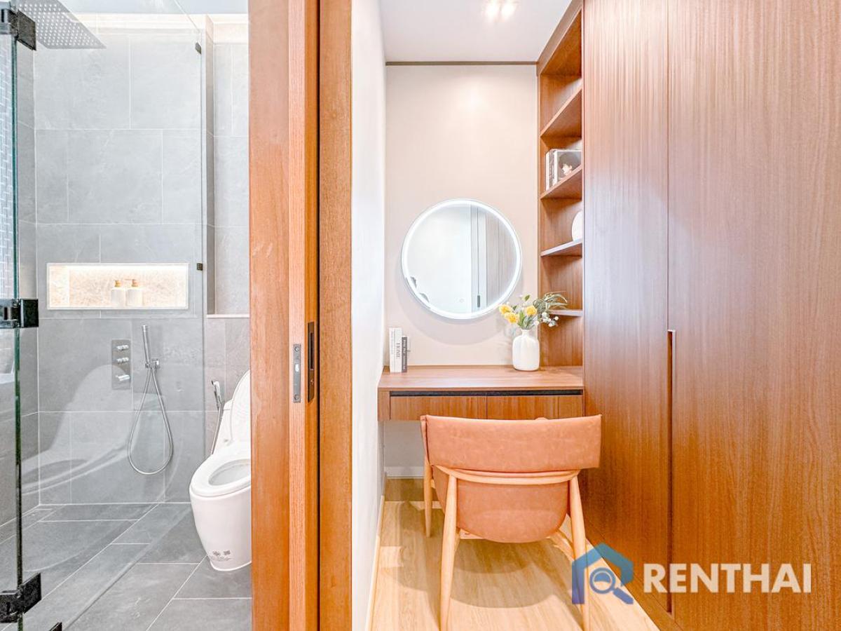 ขายบ้านภูเก็ต : สำหรับ ขาย วิลล่า  ที่ Amber Chamber