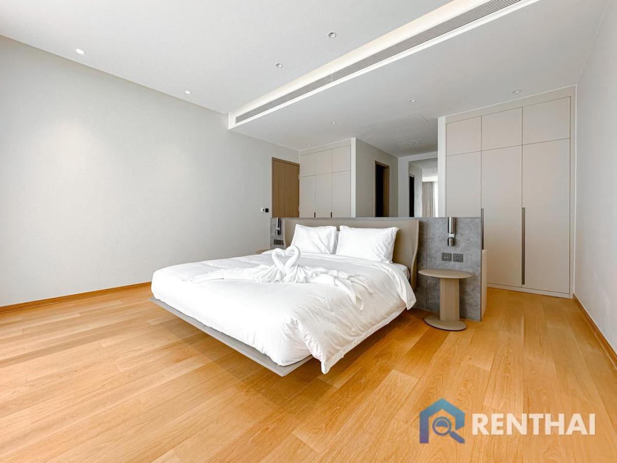 For RentHousePhuket : For rent villa  at Clover Residence