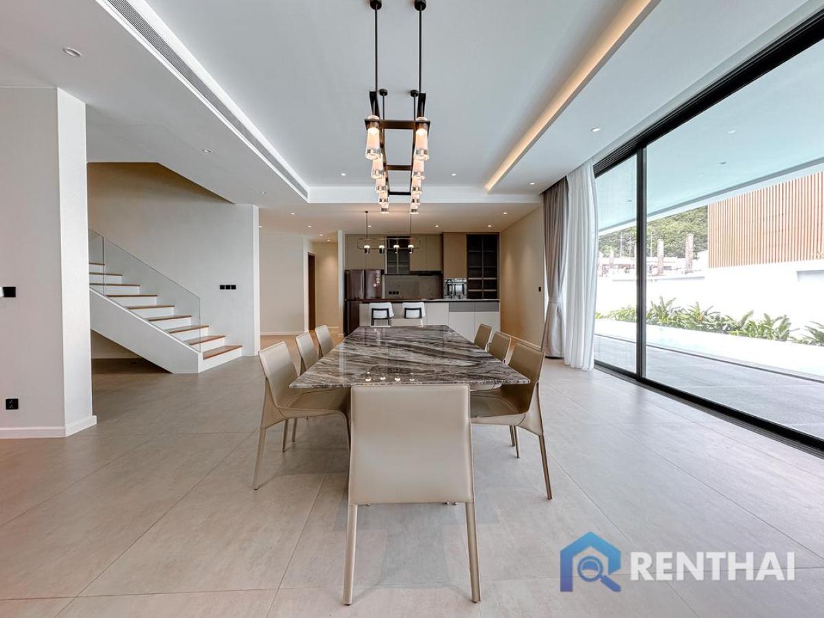 For RentHousePhuket : For rent villa  at Clover Residence