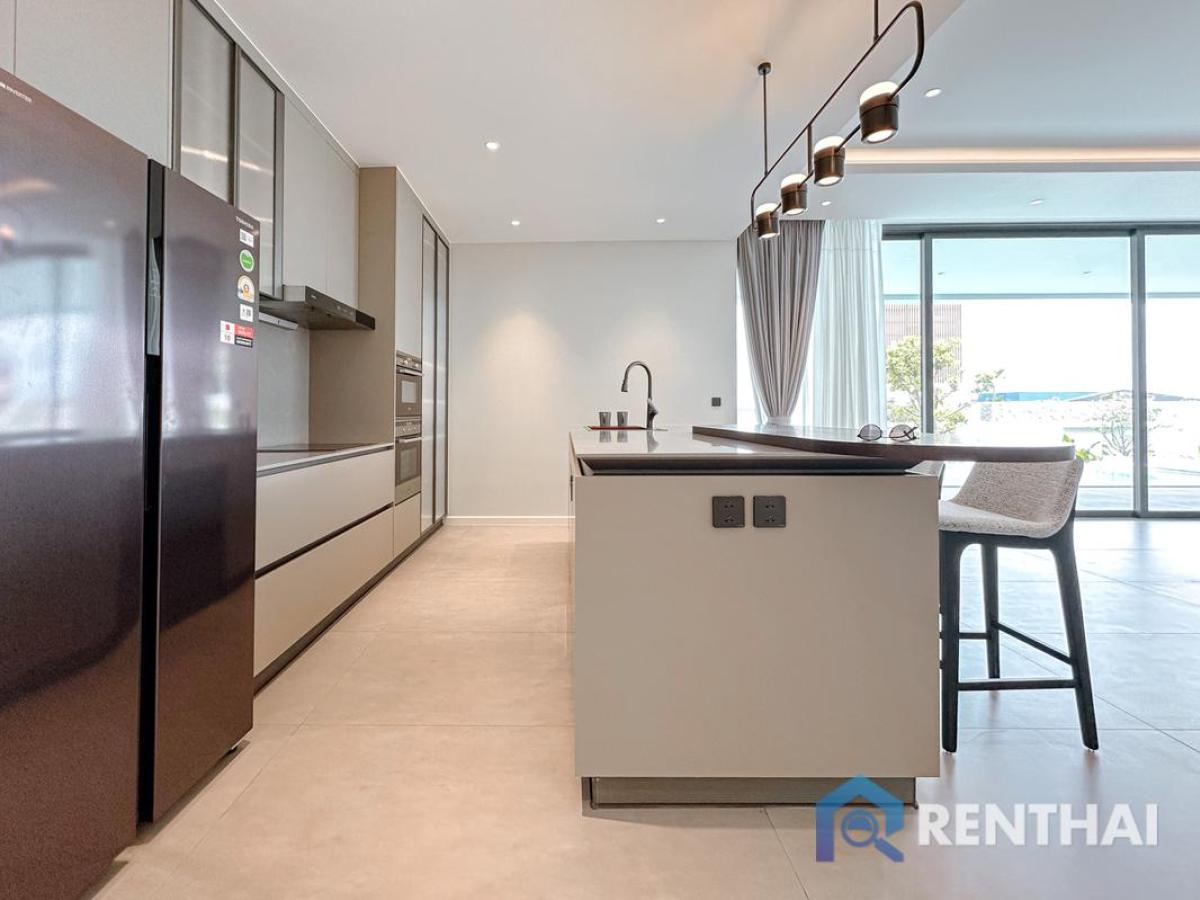 For RentHousePhuket : For rent villa  at Clover Residence