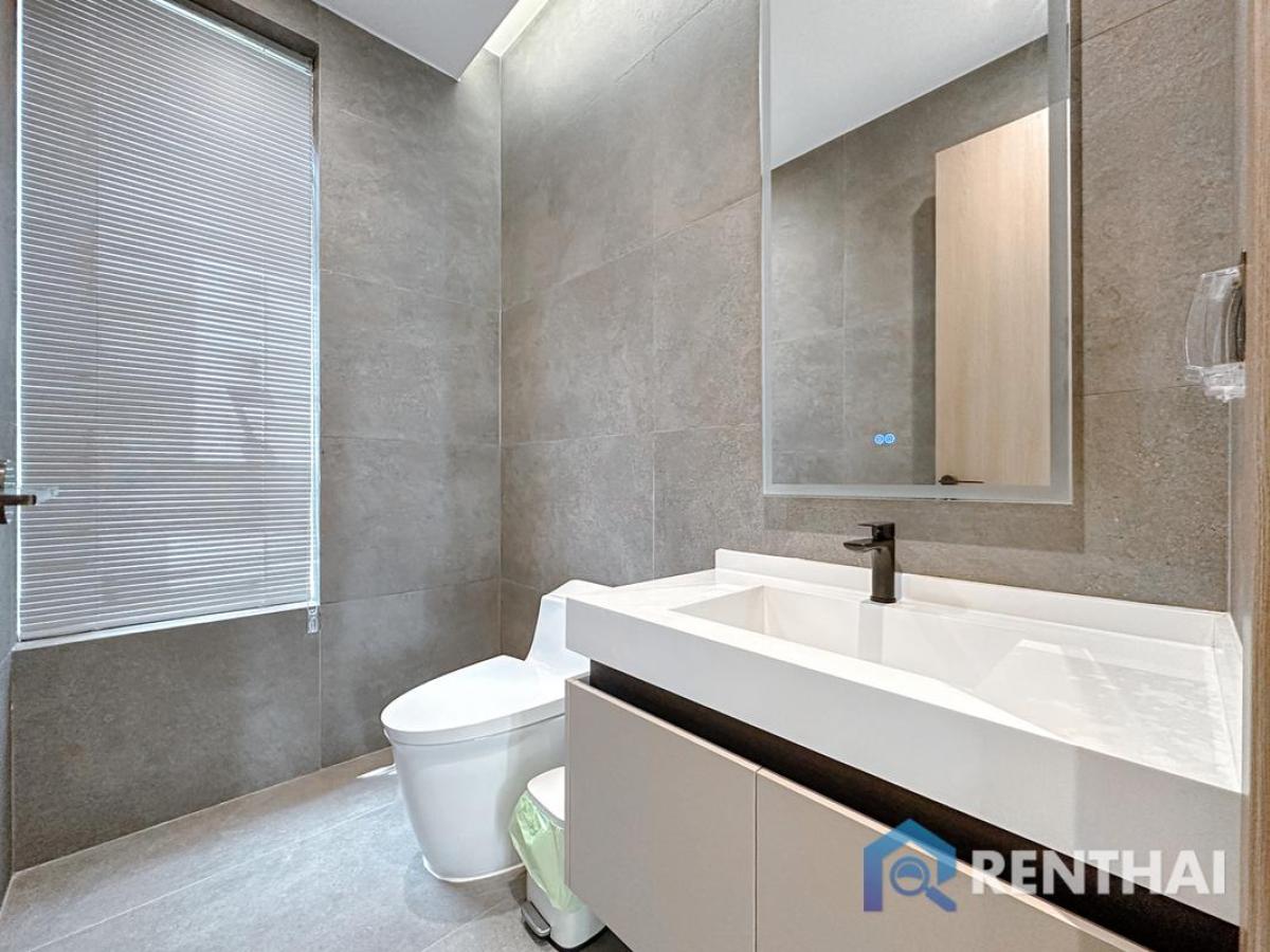 For RentHousePhuket : For rent villa  at Clover Residence