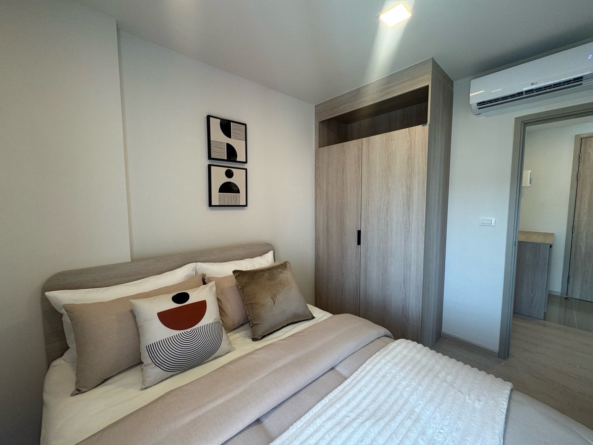 For SaleCondoPathum Thani,Rangsit, Thammasat : Urgent 1 Bed Plus, cheapest price before transfer, Dcondo Vivid, price 3.04 million baht, 5th floor, with furniture, contact 0869017364