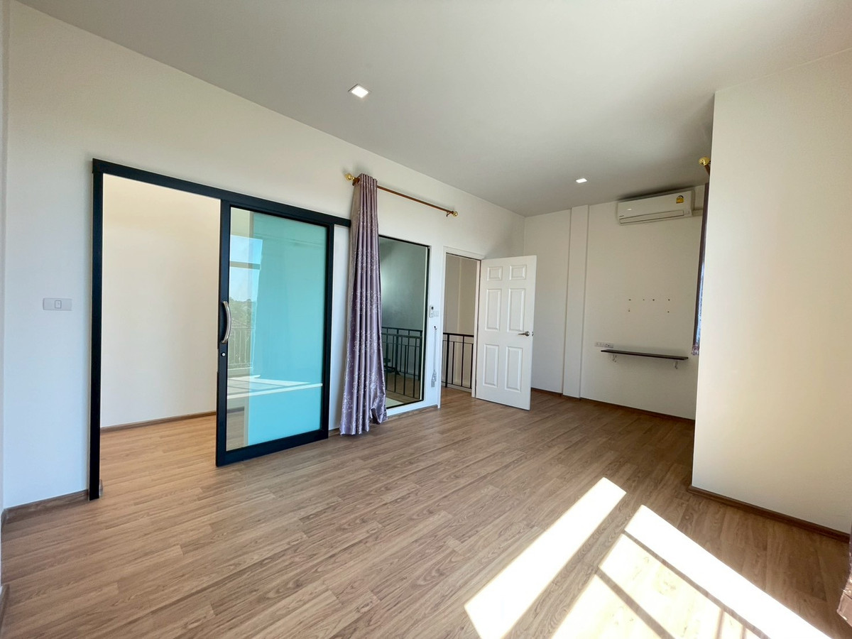 ให้เช่าทาวน์โฮมพระราม 5 ราชพฤกษ์ บางกรวย : ให้เช่า ทาวน์โฮม 3 ชั้น พร้อมอยู่ เปี่ยมสุข ติดถนนกาญจนาภิเษก ใกล้ รร.เทพศิรินทร์ นนทบุรี ทางด่วน ศรีรัช 