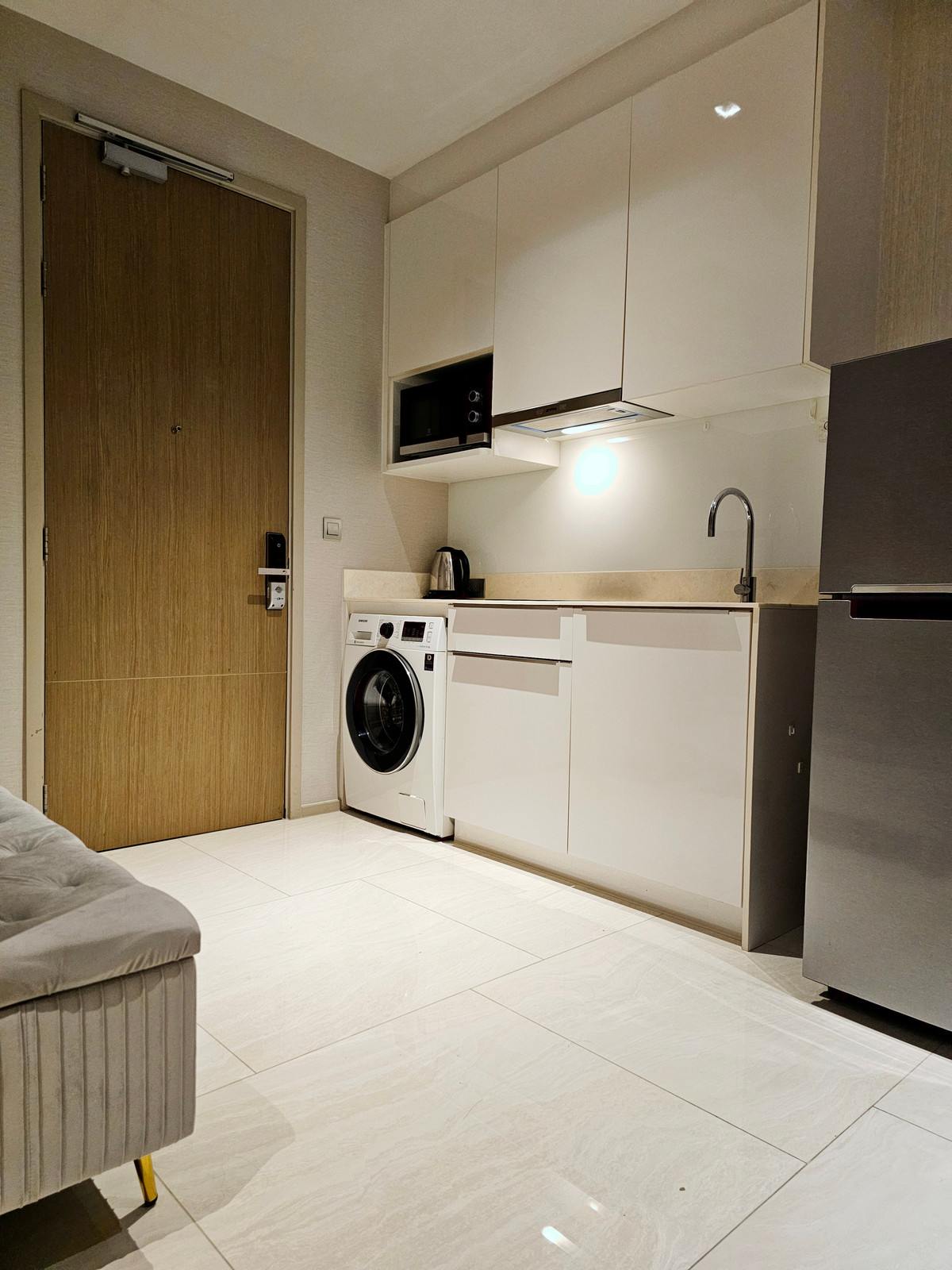 For RentCondoSilom, Saladaeng, Bangrak : แอสตัน สีลม  ให้เช่า 1 นอน 1 น้ำ พื้นที่ 50 ตรม  36,000 บาท สนใจโทร น้อง 096-2615656 พร้อมให้นัดหมายเข้าชมทุกวัน  Ashton Silom 1bed 1 bath 50 Sq,m Rental price 36,000 Baht   call Nong 096-2615656 Ready to touring everyday