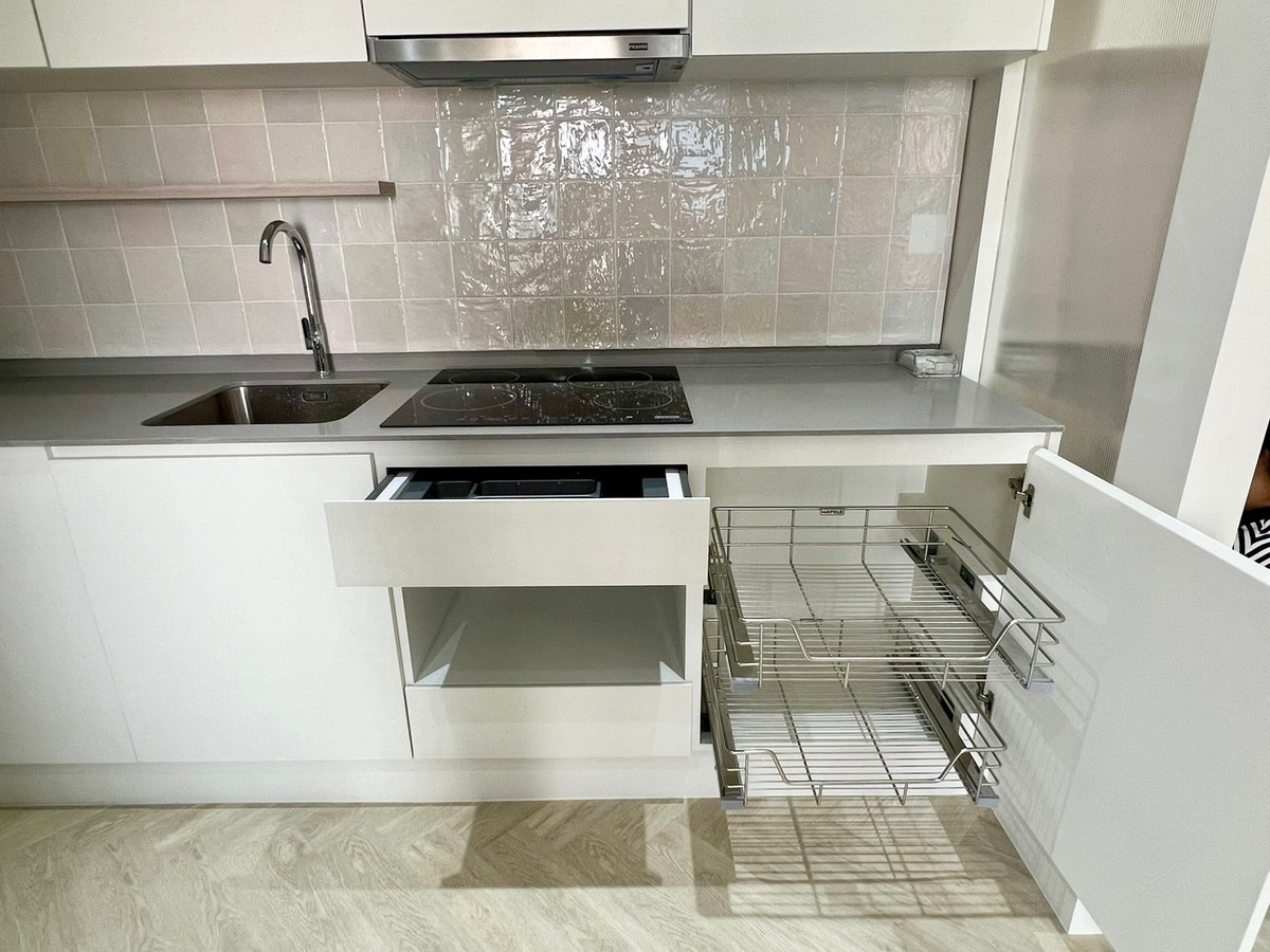 คอนโดบางซื่อ วงศ์สว่าง เตาปูน : 🏙 Rare Unit! ขาย / ให้เช่า คอนโด The Privacy Taopoon Interchange 2 ห้องนอน วิวโล่ง ใกล้ MRT เตาปูน เพียง 350 เมตร