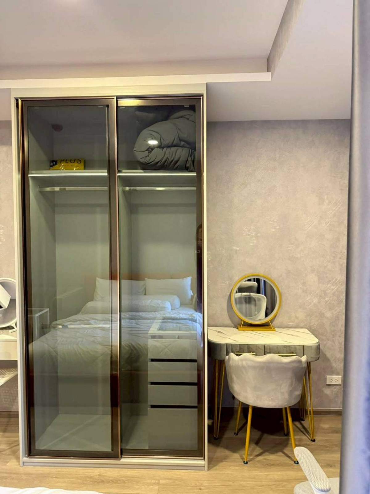 For RentCondoRatchadapisek, Huaikwang, Suttisan : ✅ SHB114 ✅ Line : @p2nproperty