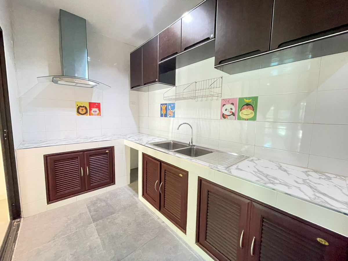 ให้เช่าทาวน์โฮมพระราม 5 ราชพฤกษ์ บางกรวย : ให้เช่า ทาวน์โฮม 3 ชั้น พร้อมอยู่ เปี่ยมสุข ติดถนนกาญจนาภิเษก ใกล้ รร.เทพศิรินทร์ นนทบุรี ทางด่วน ศรีรัช 