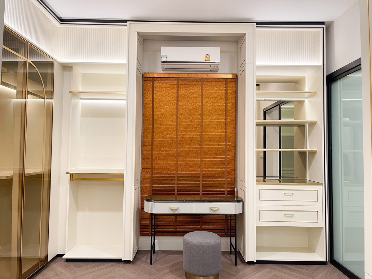 For RentHousePattanakan, Srinakarin : 📌 Luxury house for rent NANTAWAN Nantawan Rama 9 - Krungthep Kreetha New Road.