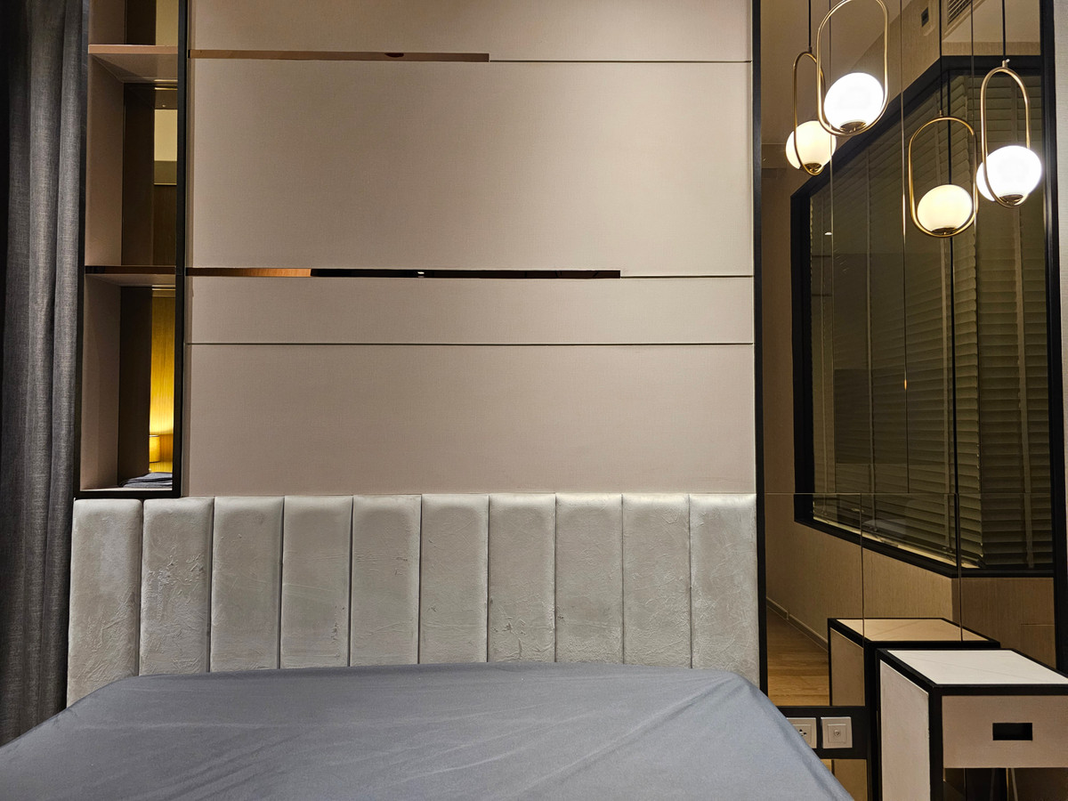 For RentCondoSilom, Saladaeng, Bangrak : แอสตัน สีลม  ให้เช่า 1 นอน 1 น้ำ พื้นที่ 50 ตรม  36,000 บาท สนใจโทร น้อง 096-2615656 พร้อมให้นัดหมายเข้าชมทุกวัน  Ashton Silom 1bed 1 bath 50 Sq,m Rental price 36,000 Baht   call Nong 096-2615656 Ready to touring everyday