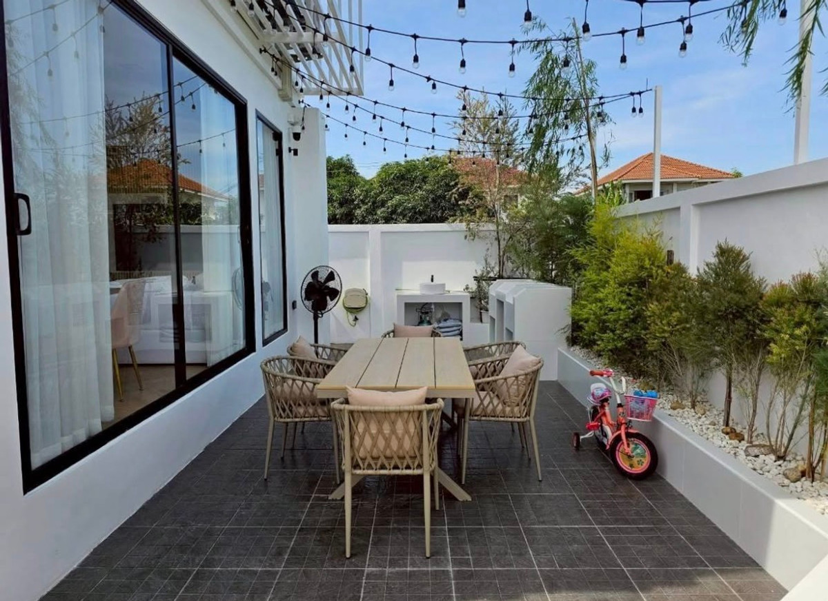 For SaleHouseNawamin, Ramindra : Nakarin Garden Village / 4 Bedrooms (FOR SALE), Nakarin Garden Village / 4 Bedrooms (FOR SALE) POON173