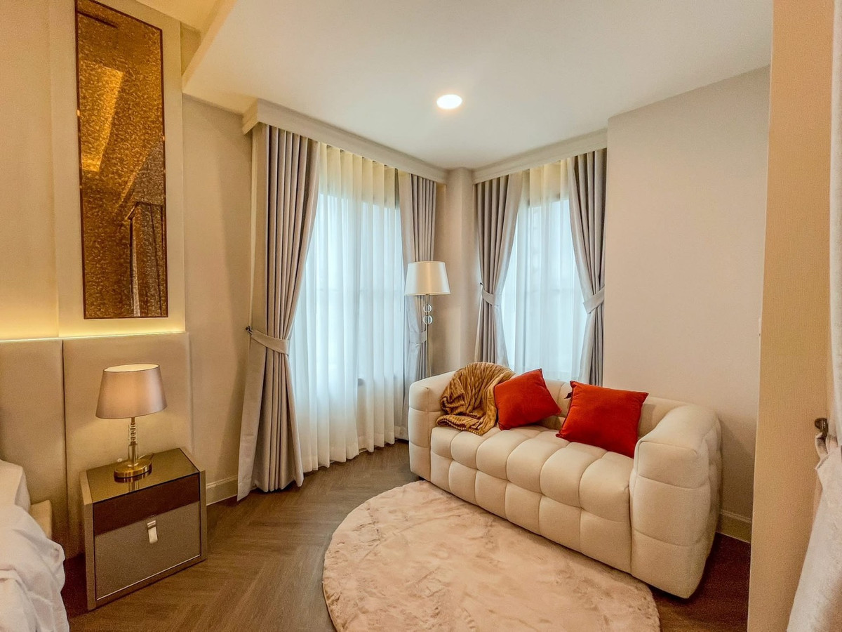 For RentHousePattanakan, Srinakarin : 📌 Luxury house for rent NANTAWAN Nantawan Rama 9 - Krungthep Kreetha New Road.