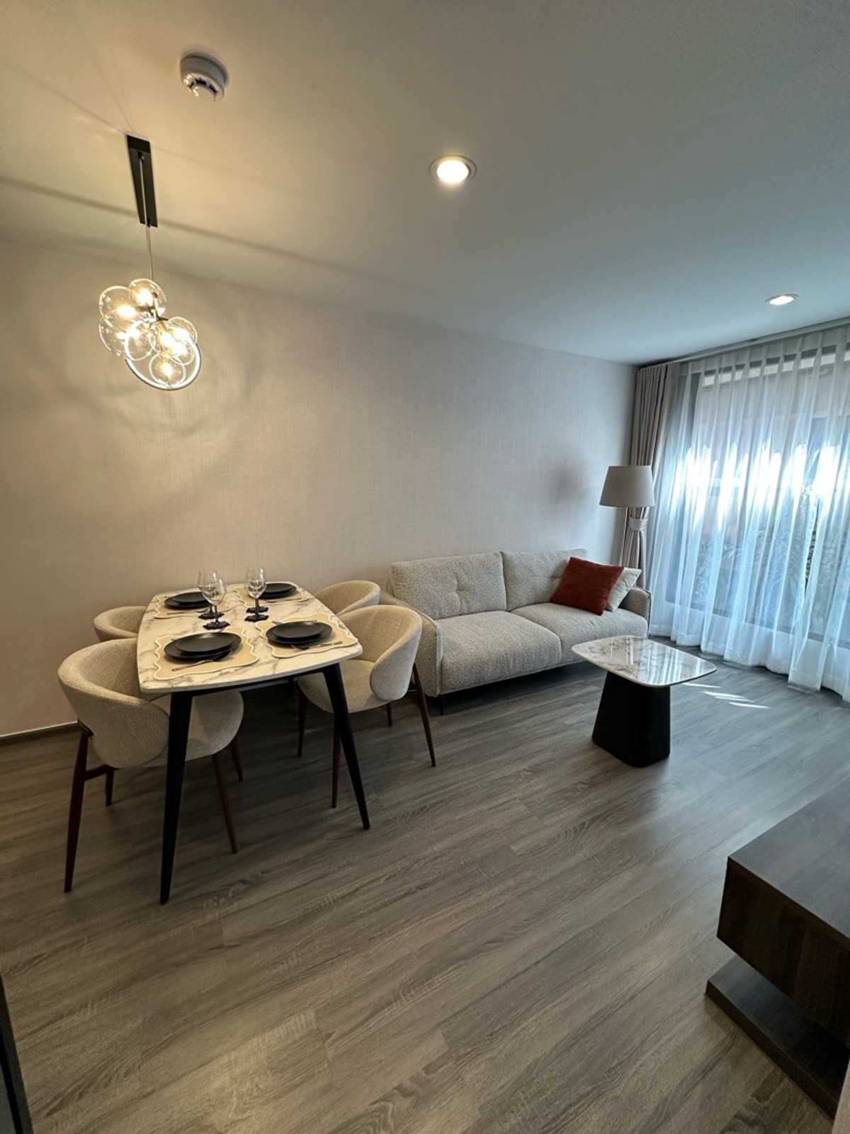 For RentCondoSukhumvit, Asoke, Thonglor : New room, never rented out, 2 bedrooms, 2 bathrooms.
