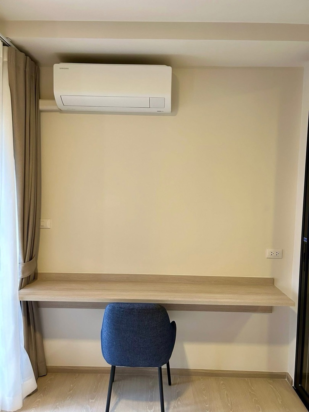 ให้เช่าคอนโดปทุมธานี รังสิต ธรรมศาสตร์ : ให้เช่า Dcondo Shine 