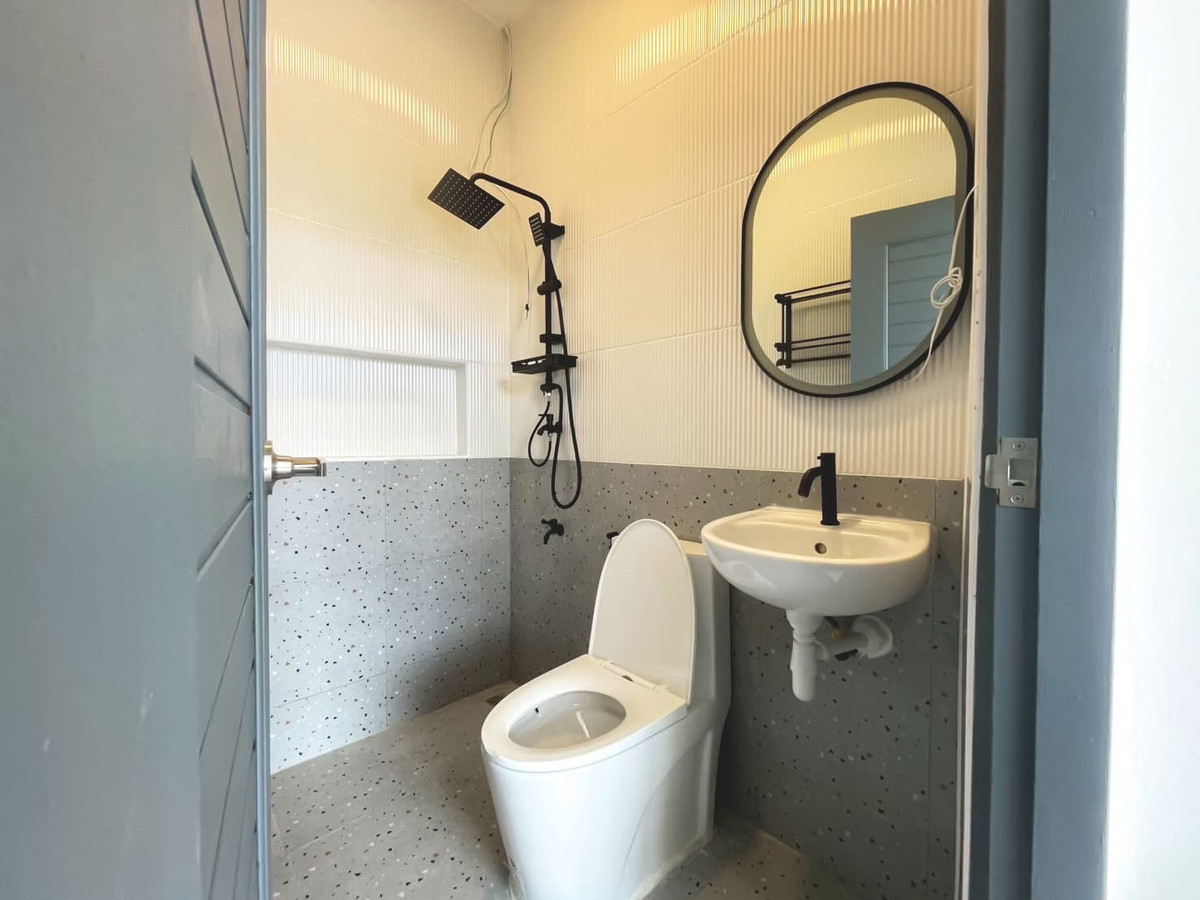 ขายทาวน์โฮมโชคชัย4 ลาดพร้าว71 : CB074♛♚ทาวน์เฮ้าส์ 4 ห้องนอน ขาย⚝ลาดพร้าว♜MRT ลาดพร้าว 83∞065-9423251,099-5919653▚Line@sureresidence