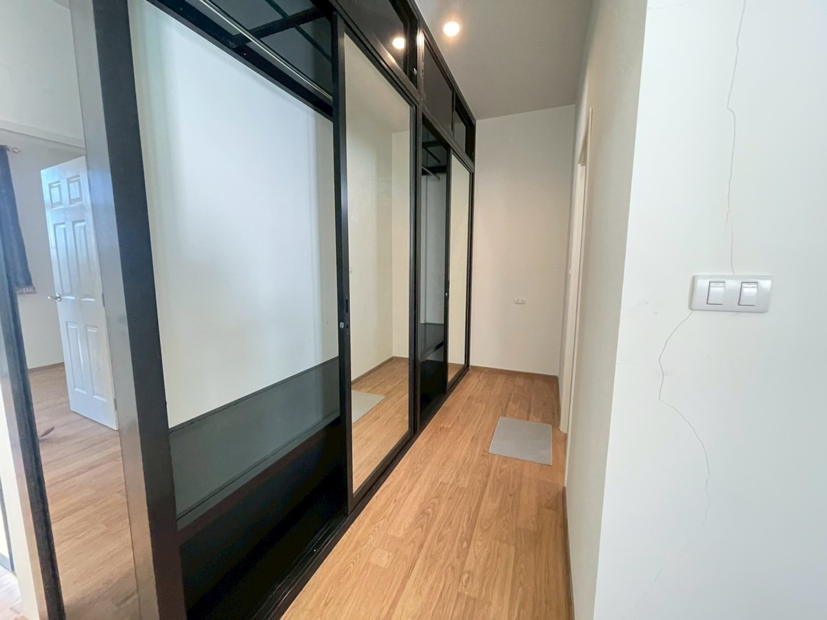 ให้เช่าทาวน์โฮมพระราม 5 ราชพฤกษ์ บางกรวย : ให้เช่า ทาวน์โฮม 3 ชั้น พร้อมอยู่ เปี่ยมสุข ติดถนนกาญจนาภิเษก ใกล้ รร.เทพศิรินทร์ นนทบุรี ทางด่วน ศรีรัช 