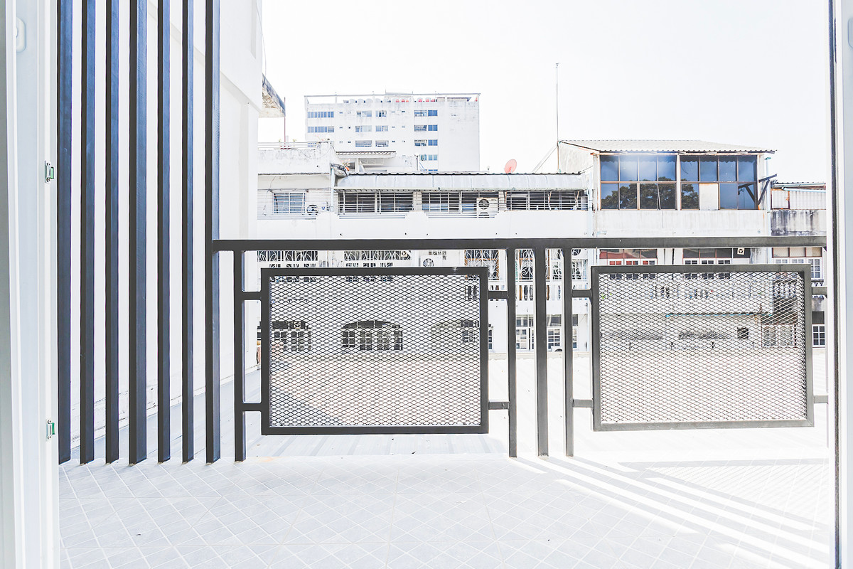 ขายอาคารพาณิชย์โชคชัย4 ลาดพร้าว71 : CB032♛♚อาคารพาณิชย์ 4 ห้องนอน ขาย⚝ลาดพร้าว♜MRT ภาวนา∞065-9423251,099-5919653▚Line@sureresidence