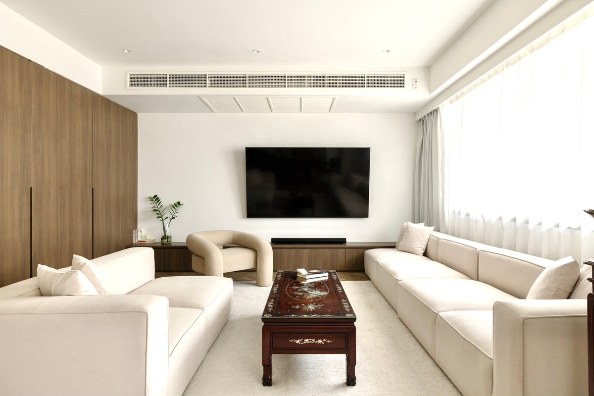 ขายคอนโดสุขุมวิท อโศก ทองหล่อ : ขาย คอนโด ย่าน สุขุมวิท  Newton Tower 2 ห้องนอน 188 ตร.ม. renovate สภาพห้องภายในใหม่ ใกล้สวนลุมพินี