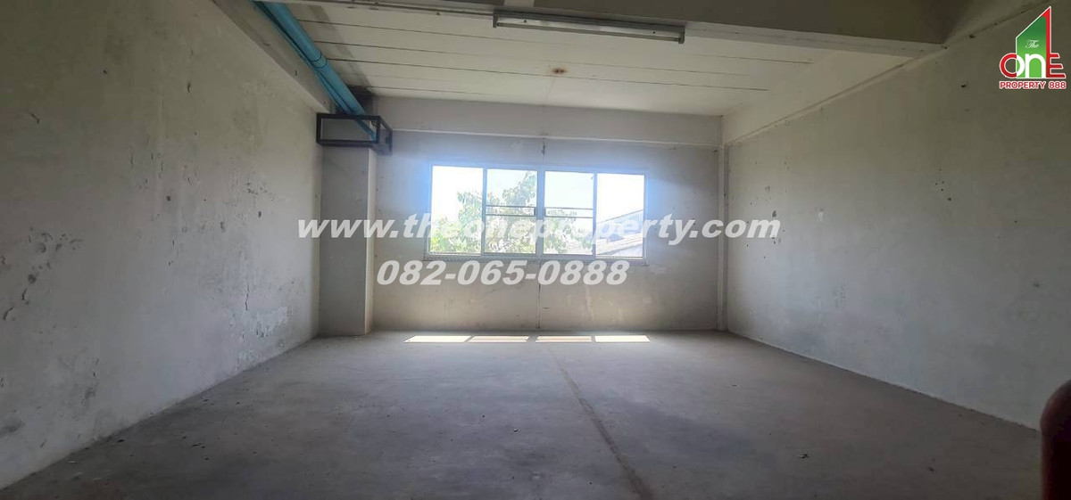 ขายอาคารพาณิชย์นครปฐม : อาคารพาณิชย์ 4.5 ชั้นหลังริม 20 ตรว. ซ.เพชรเกษม99แยก2 ถ.เพชรเกษม ต.อ้อมใหญ่ อ.สามพราน จ.นครปฐม