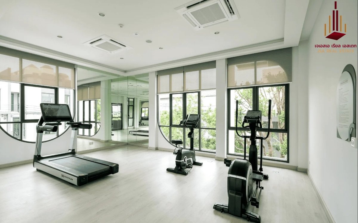 For SaleTownhomeRattanathibet, Sanambinna : ✨ For Sale: Matter Ngamwongwan ✨ 💰 Only 7,390,000 THB