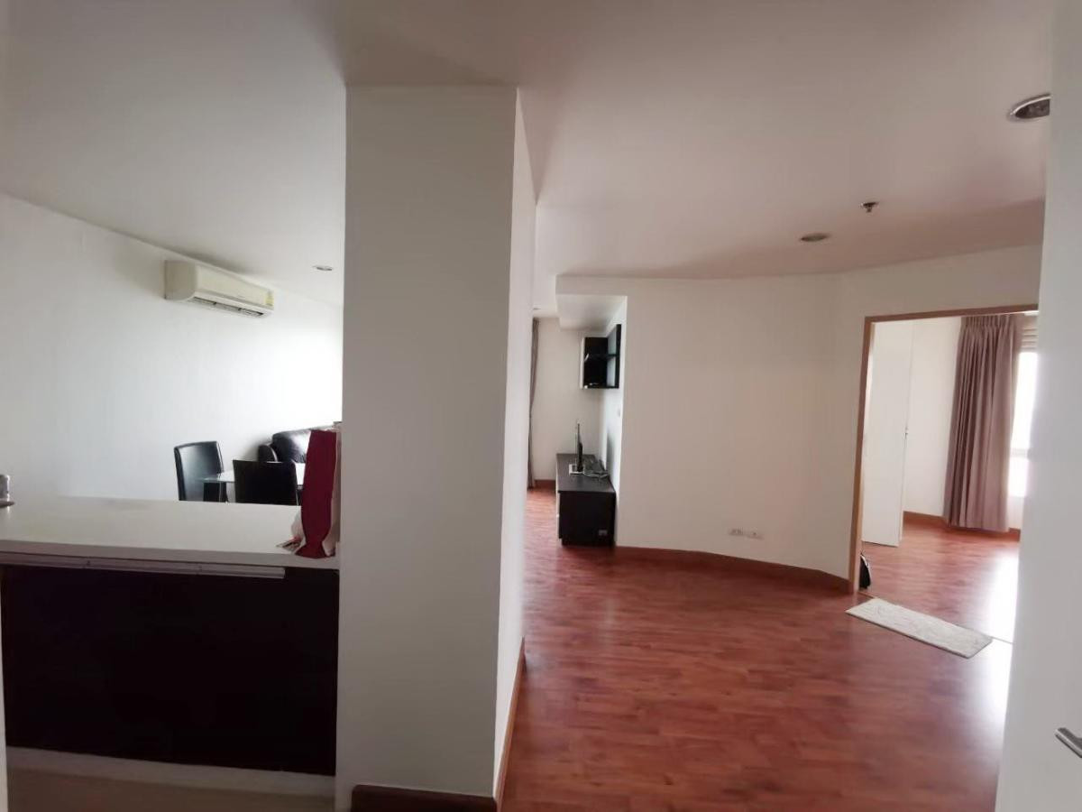 ให้เช่าคอนโดเสรีไทย-นิด้า : ✅ BHR155 ✅ Line : @p2nproperty