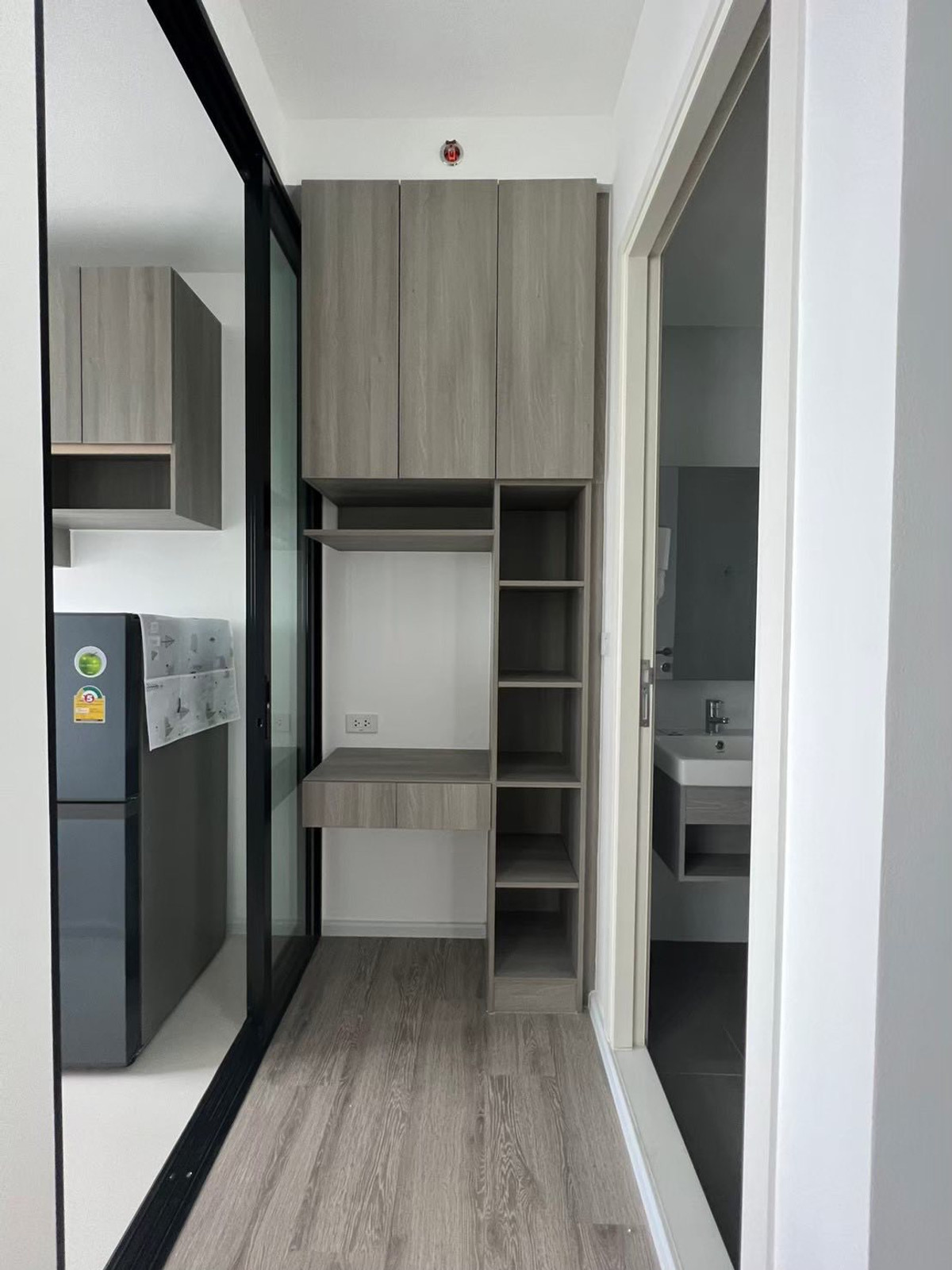 ให้เช่าคอนโดสมุทรปราการ สำโรง : ให้เช่า 📍 Knightsbridge Sukhumvit - Thepharak 📍 ใกล้ MRT ทิพวัล เฟอร์นิเจอร์ และ เครื่องใช้ไฟฟ้าครบ 