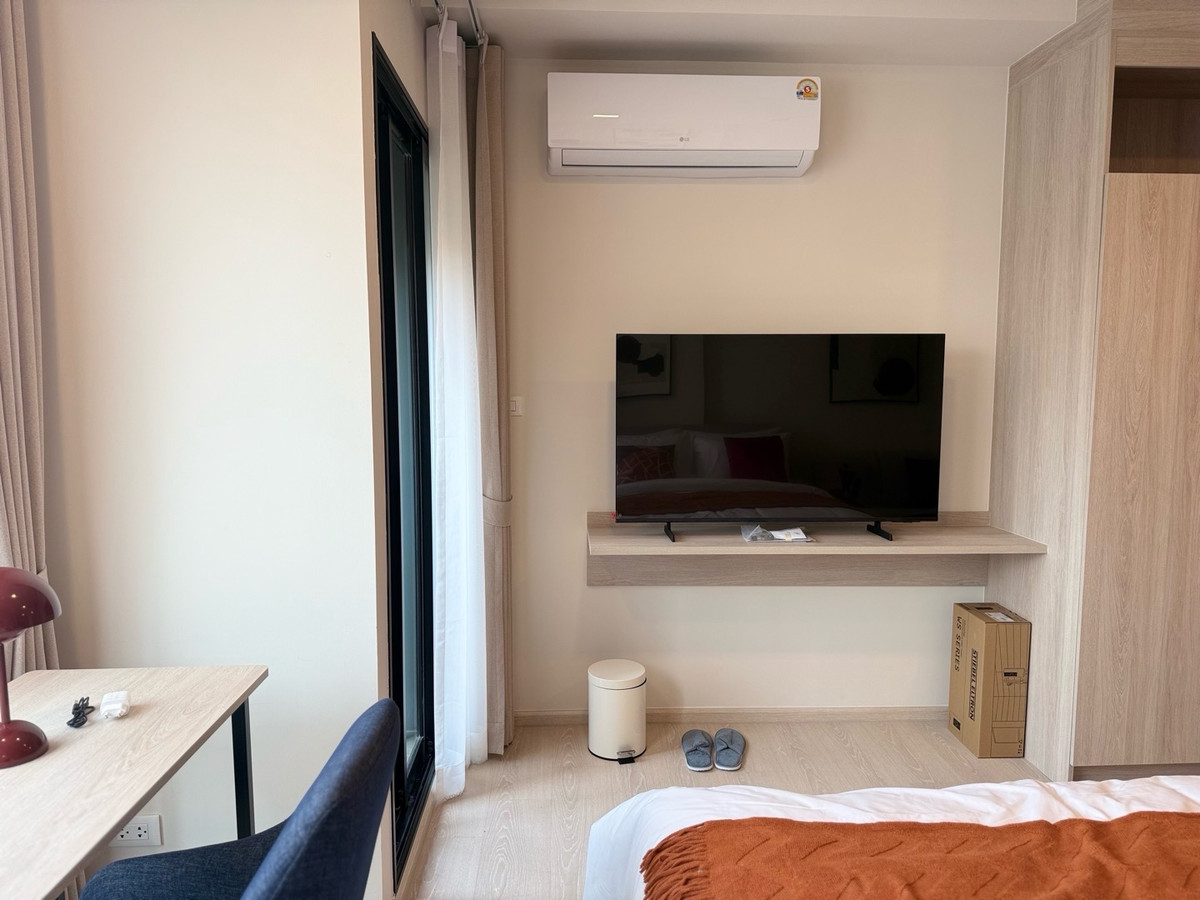 For RentCondoPathum Thani,Rangsit, Thammasat : Morning use, 1 bedroom, 13,000, opposite Bangkok University, new room. Ready to move in at the end of this month.