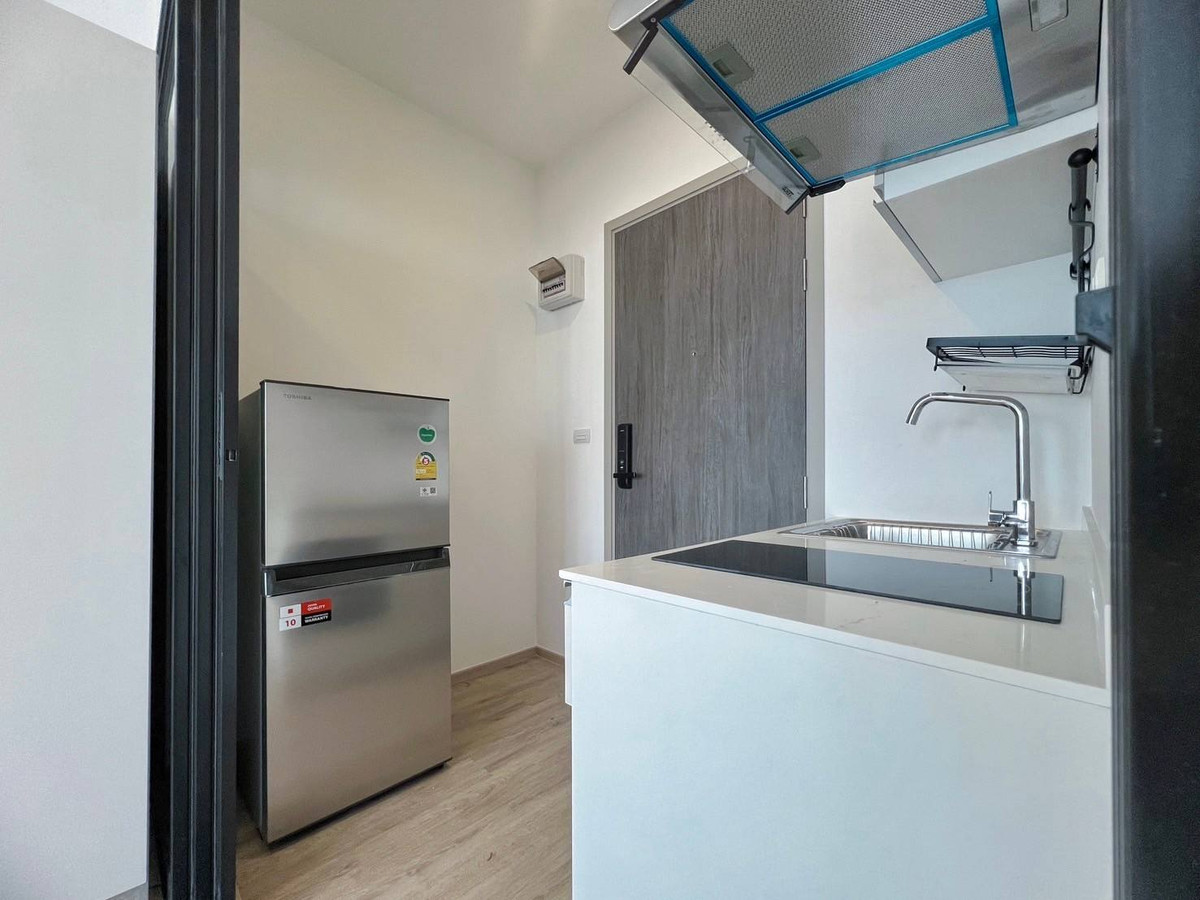 For RentCondoPattanakan, Srinakarin : For Rent ✨ The Rich Rama 9 - Srinakarin ✨ Fully furnished with appliances. Near Airport Link.