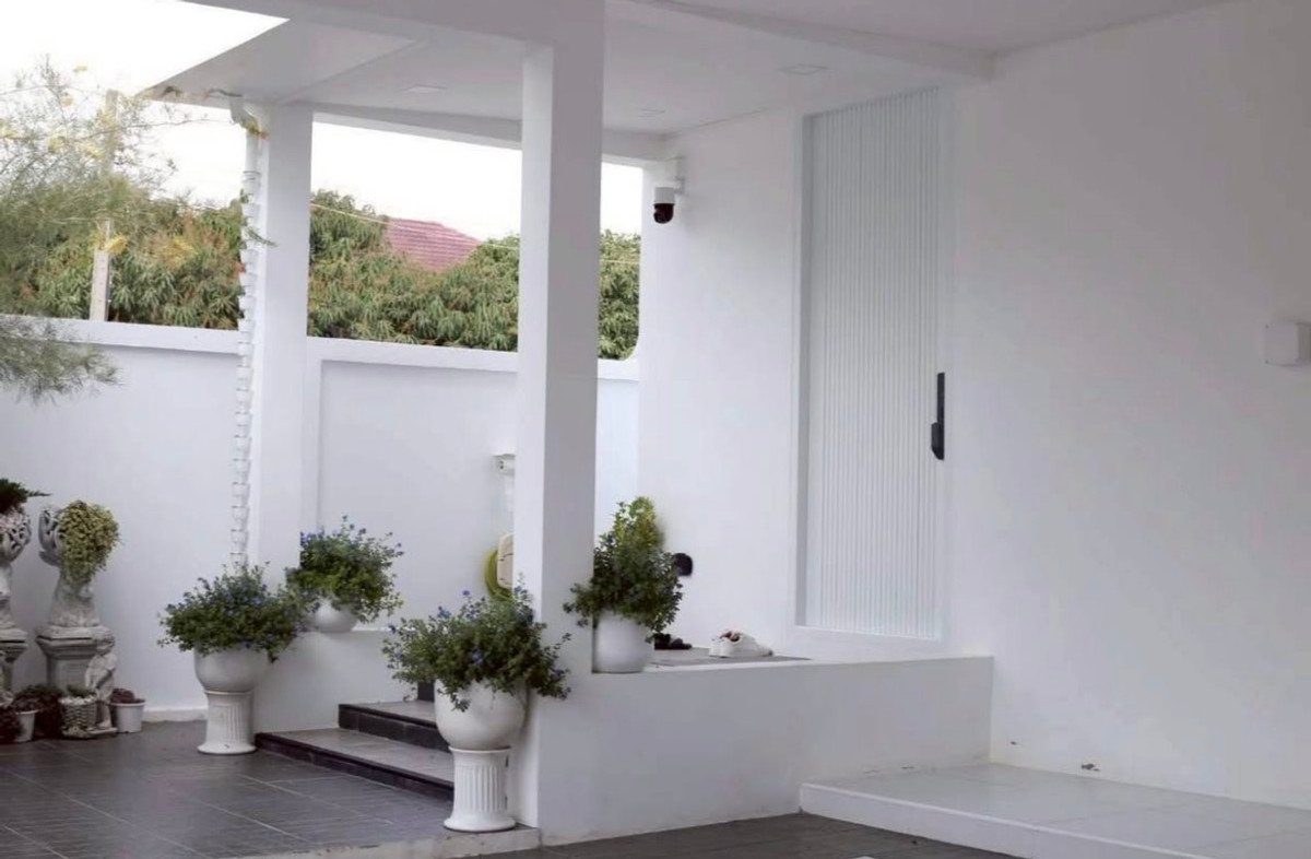 For SaleHouseNawamin, Ramindra : Nakarin Garden Village / 4 Bedrooms (FOR SALE), Nakarin Garden Village / 4 Bedrooms (FOR SALE) POON173