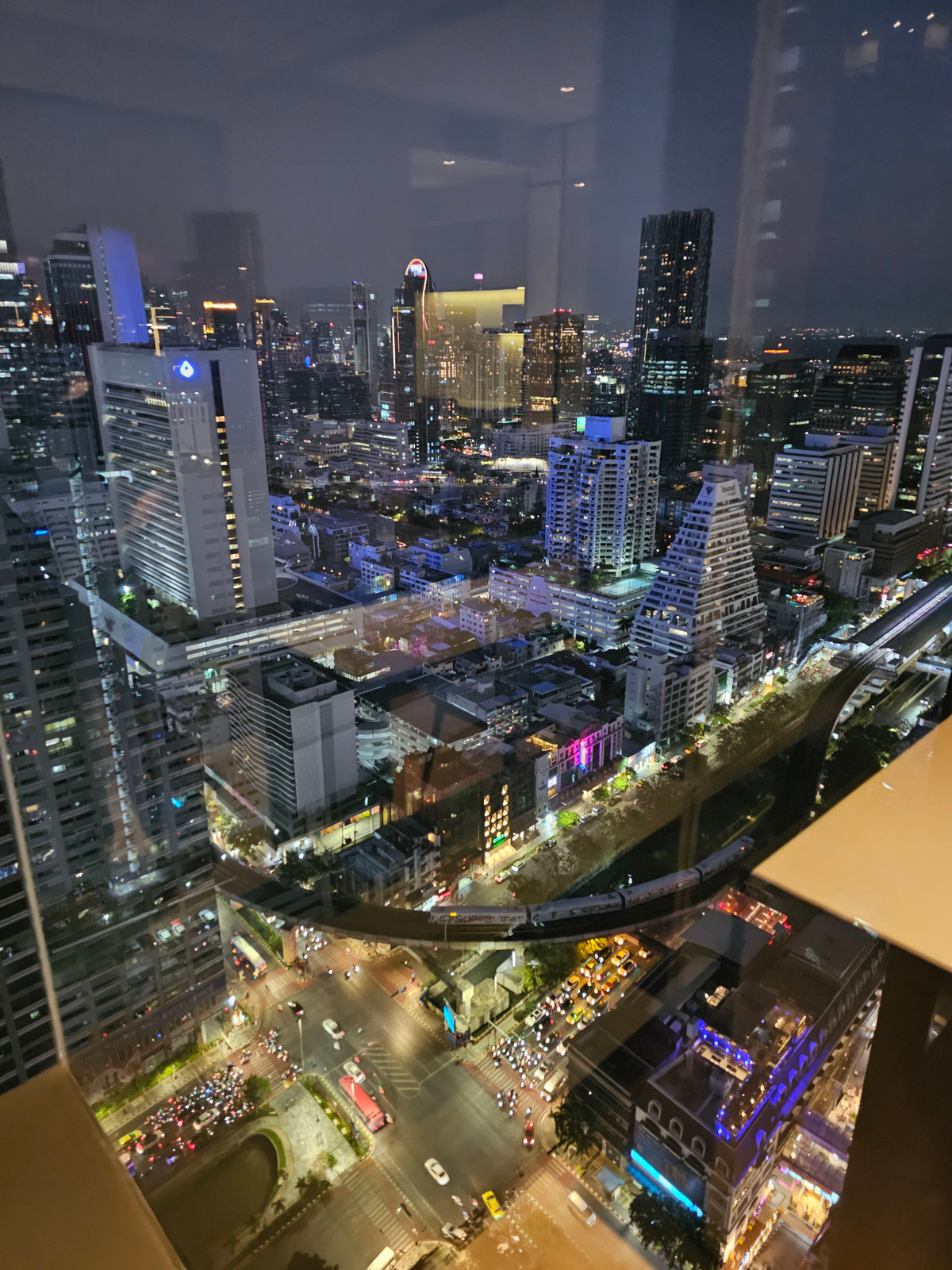 For RentCondoSilom, Saladaeng, Bangrak : แอสตัน สีลม  ให้เช่า 1 นอน 1 น้ำ พื้นที่ 50 ตรม  36,000 บาท สนใจโทร น้อง 096-2615656 พร้อมให้นัดหมายเข้าชมทุกวัน  Ashton Silom 1bed 1 bath 50 Sq,m Rental price 36,000 Baht   call Nong 096-2615656 Ready to touring everyday