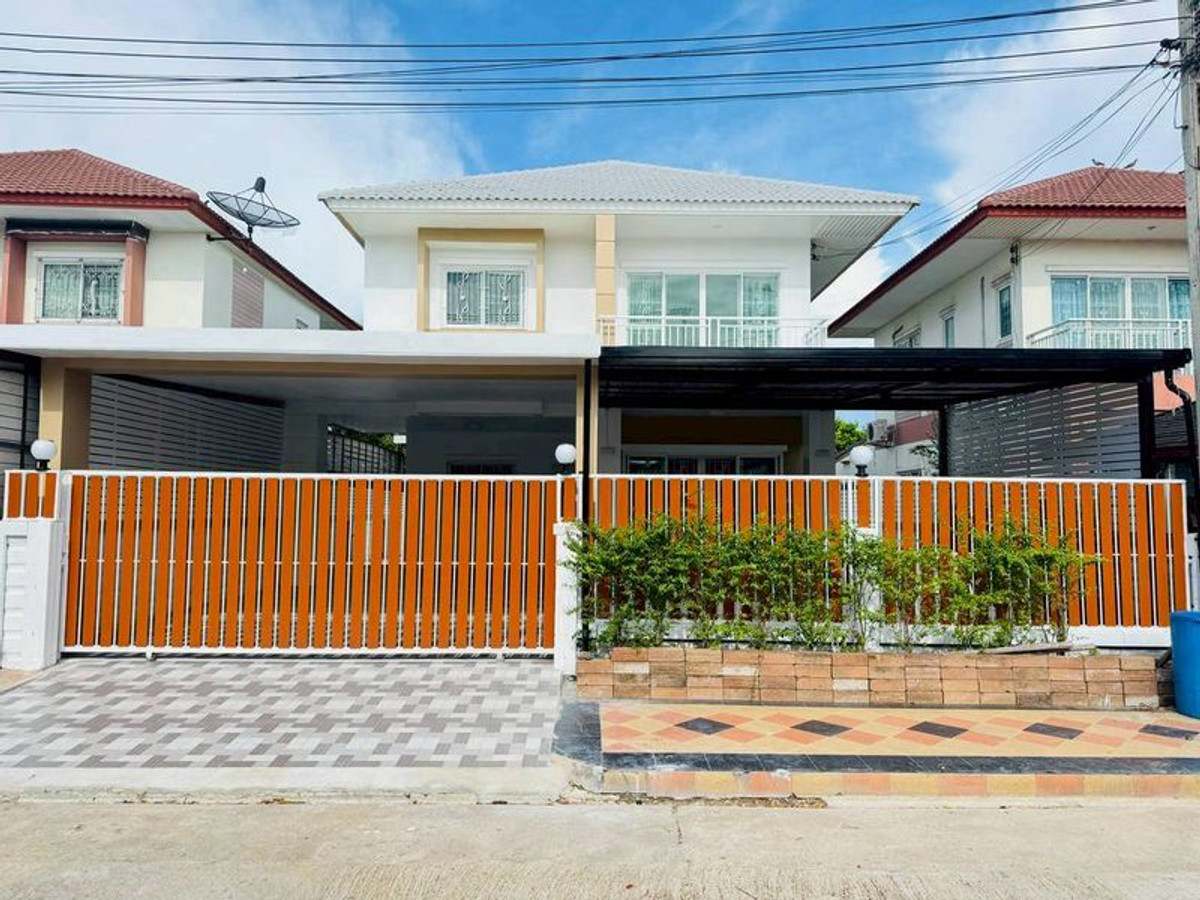 ขายบ้านนนทบุรี บางใหญ่ บางบัวทอง : ขาย ‼️ บ้านเดี่ยว 2 ชั้น หมู่บ้าน บัวทอง 4 เนื้อที่ 66 ตารางวา 4 ห้องนอน 2 ห้องน้ำ ถ. บ้านกล้วย-ไทรน้อย ตำบลพิมลราช อำเภอบางบัวทอง จังหวัดนนทบุรี  (พร้อมอยู่)