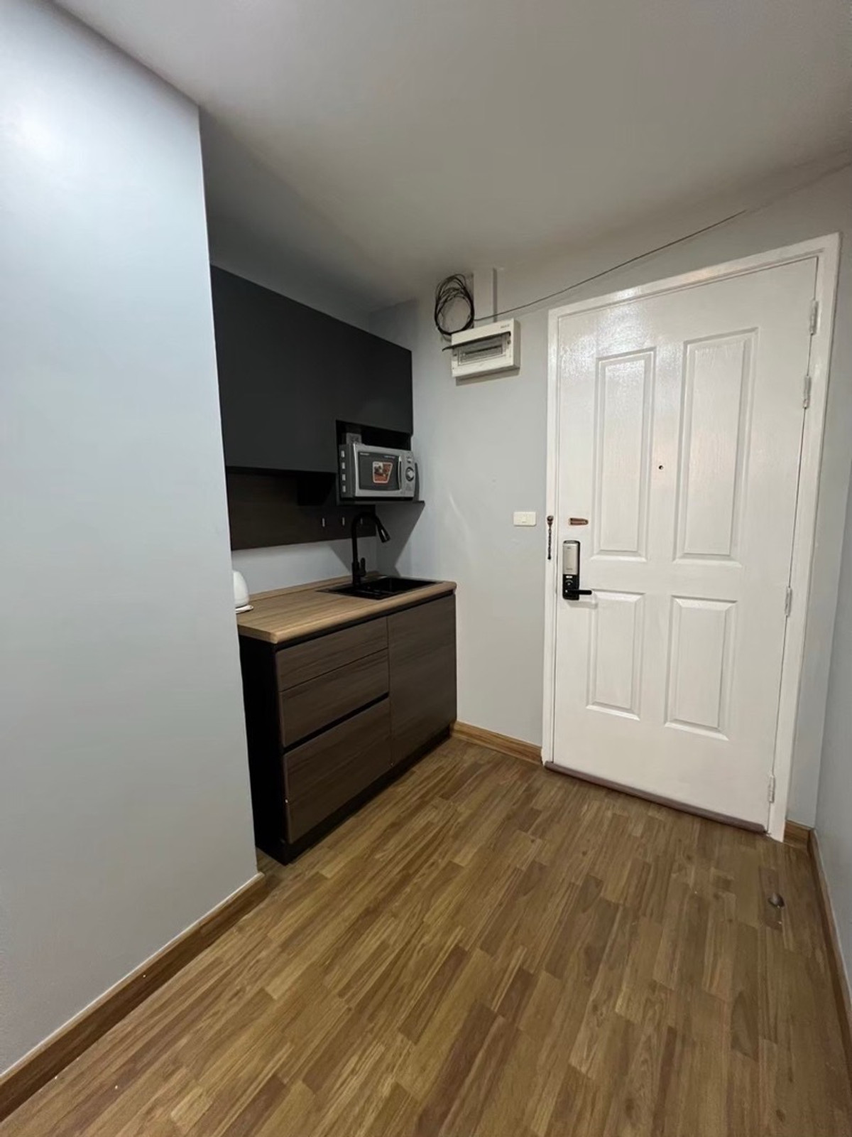 ให้เช่าคอนโดเกษตร นวมินทร์ ลาดปลาเค้า : 💥 ให้เช่าคอนโด บ้านนวธารา (Baan Navatara Condo)
💰 ค่าเช่าเพียง 17,000 บาท / เดือน