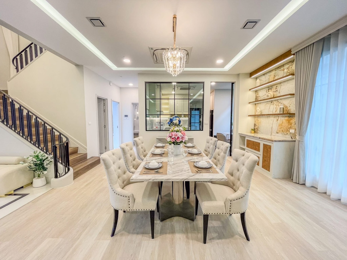 For RentHousePattanakan, Srinakarin : 📌 Luxury house for rent NANTAWAN Nantawan Rama 9 - Krungthep Kreetha New Road.