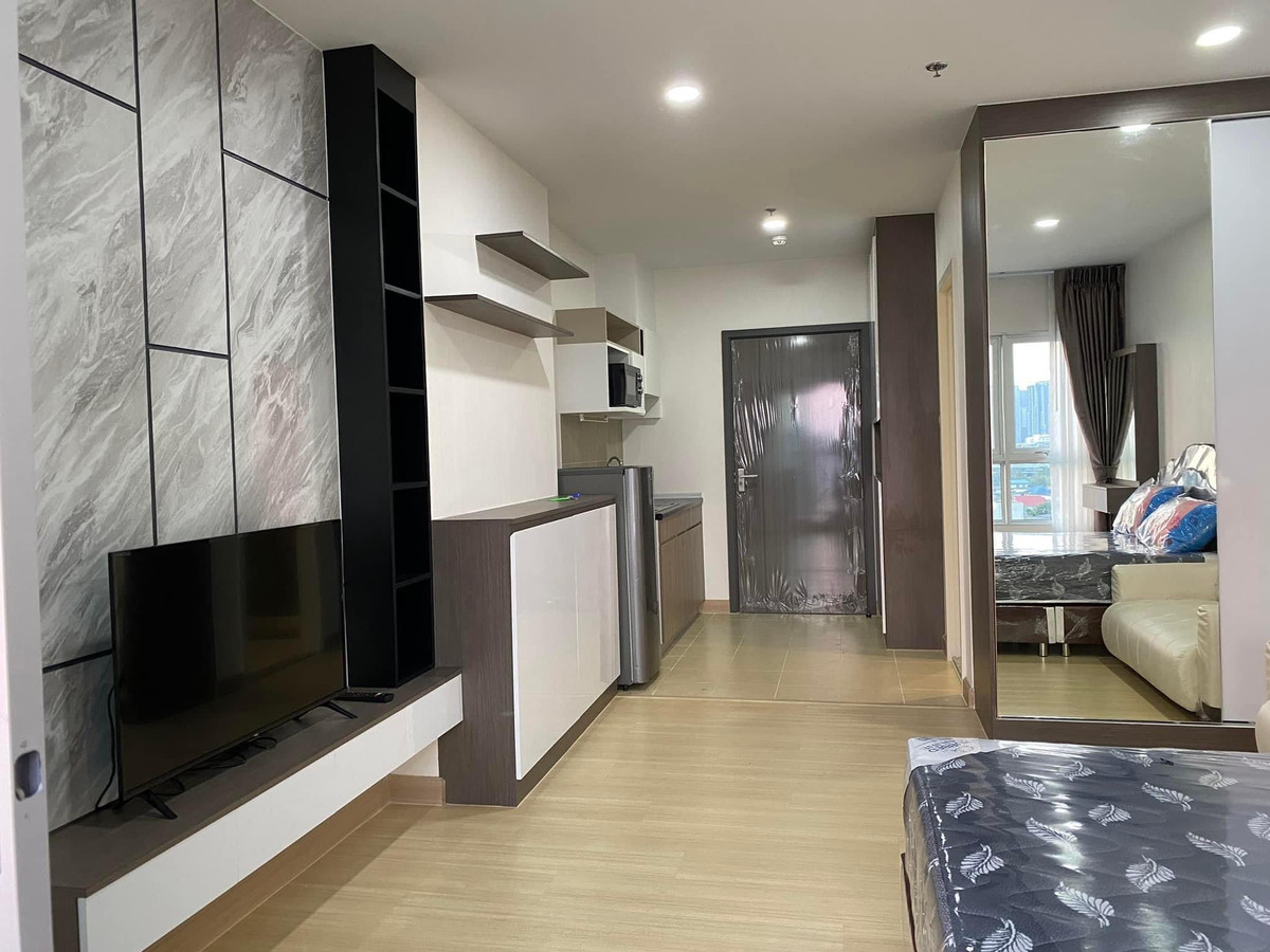 For RentCondoSamut Prakan,Samrong : For Rent ✨ Supalai Veranda Sukhumvit 117 ✨ Near BTS Puchaow Station. Fully furnished and equipped with appliances.