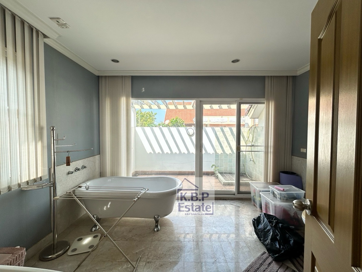 ขายบ้านพระราม 5 ราชพฤกษ์ บางกรวย : ขาย บ้านเดี่ยว (หลังมุม) โครงการ ลัดดารมย์ อิลิแกนซ์ พระราม5 