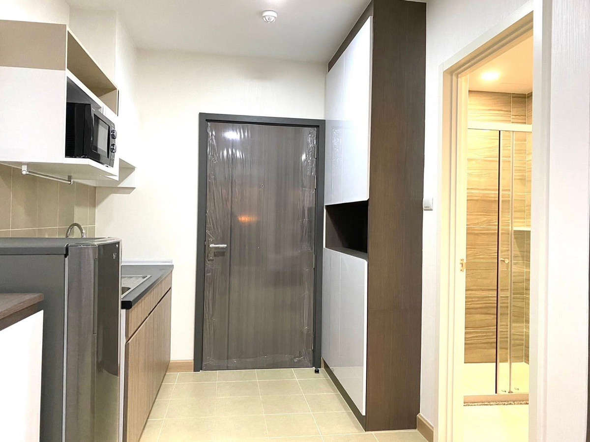 For RentCondoSamut Prakan,Samrong : For Rent ✨ Supalai Veranda Sukhumvit 117 ✨ Near BTS Puchaow Station. Fully furnished and equipped with appliances.