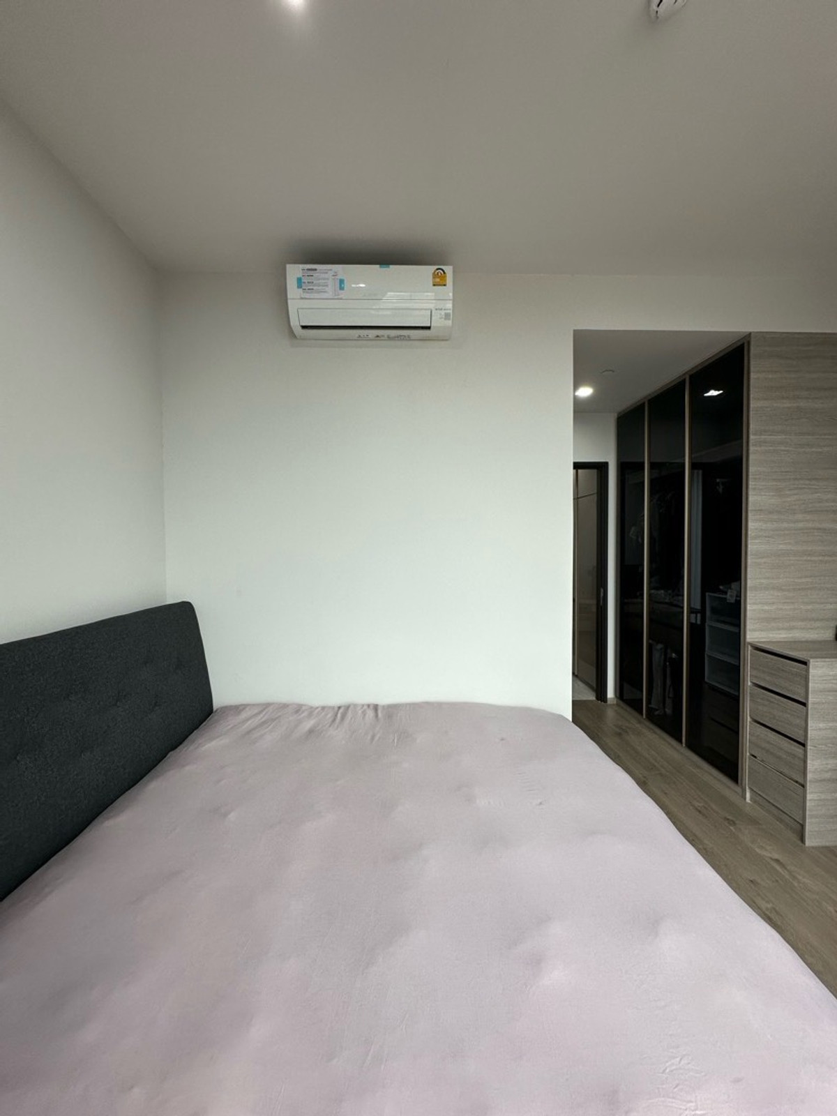 For SaleCondoLadprao, Central Ladprao : Corner Unit / Rare layout / North-facing