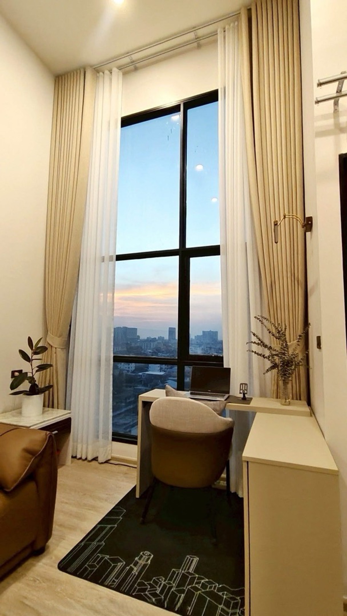 ให้เช่าคอนโดปิ่นเกล้า จรัญสนิทวงศ์ : 💙@condocurator 💙 ให้เช่า Origin Plug & Play Sirindhorn Station เฟอร์นิเจอร์ครบ [PM4763]