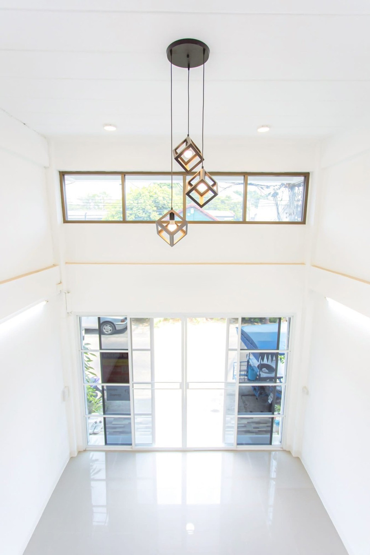 ขายอาคารพาณิชย์นวมินทร์ รามอินทรา : CB010♛♚อาคารพาณิชย์ ขาย 2 ห้องนอน⚝นวมินทร์♜ใกล้ตลาดปัฐวิกรณ์∞099-5919653,065-9423251▚Line@sureresidence