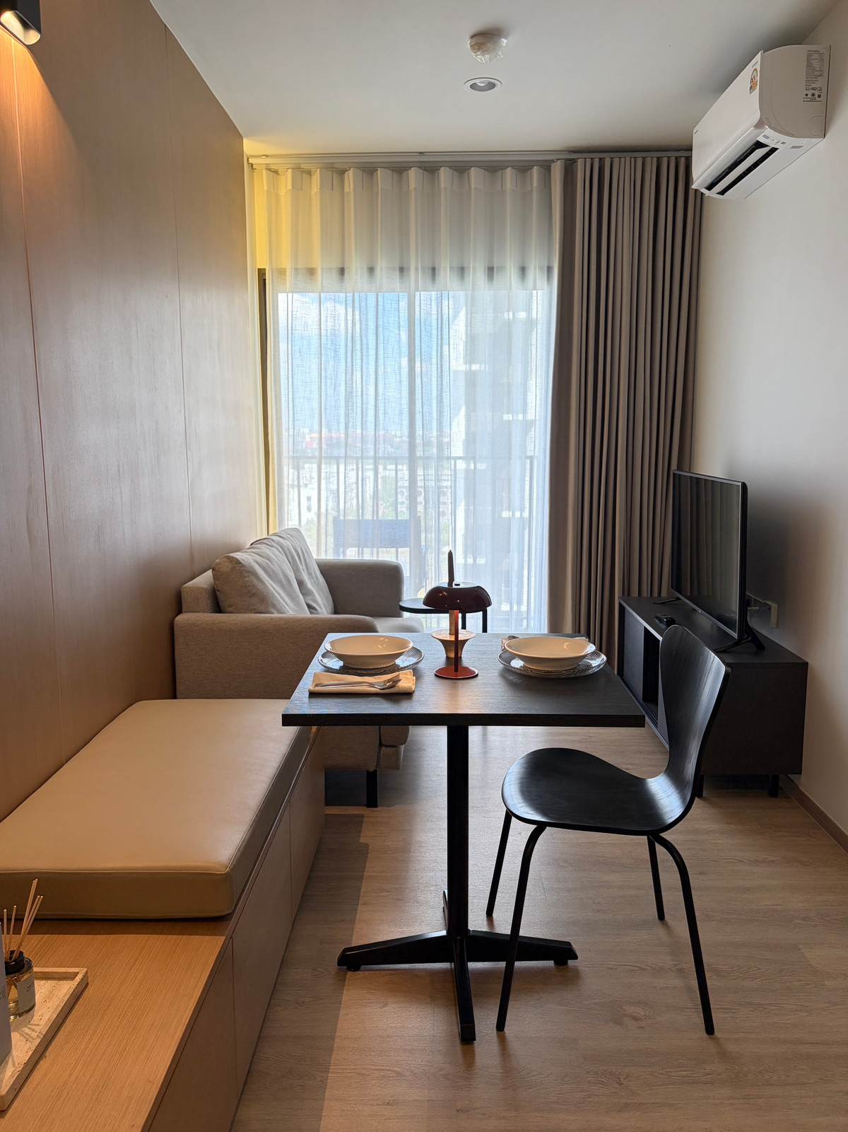 For RentCondoYothinpattana,CDC : ✨ Condo for rent Noble Create Ramintra - Kaset Nawamin, pool view | Beautiful room in minimalist style | Ready to move in
