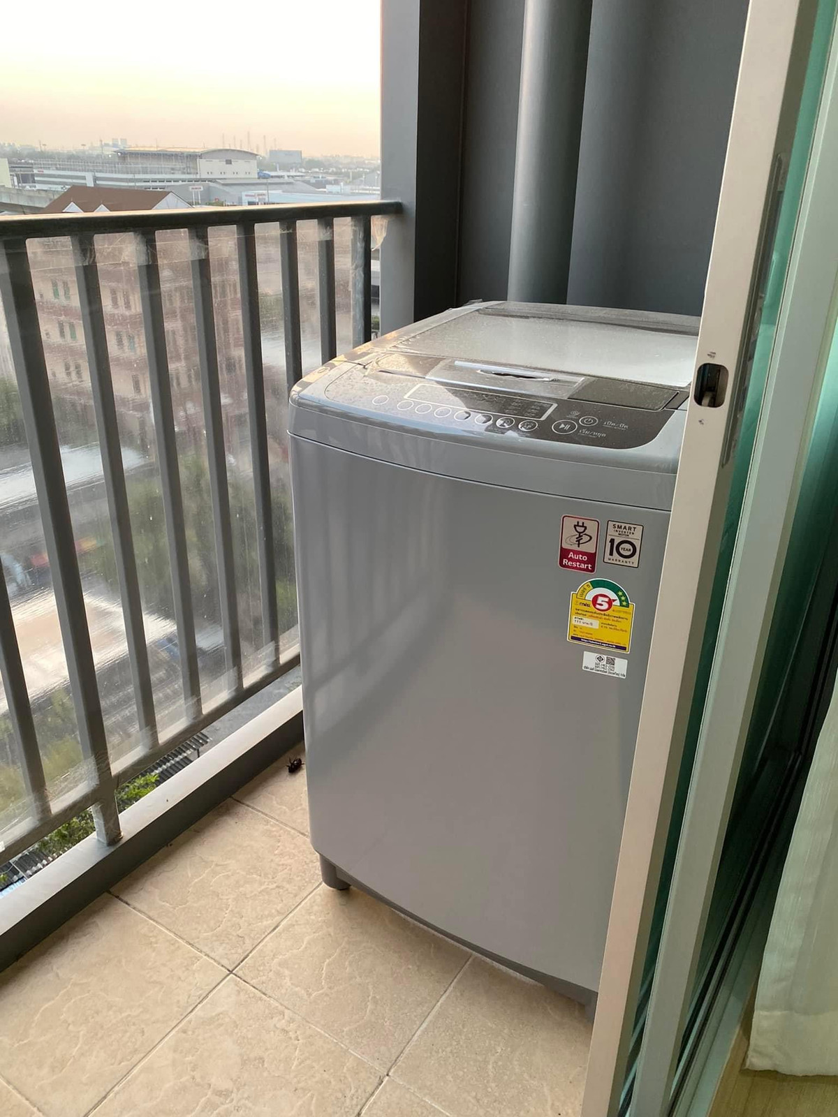 For RentCondoSamut Prakan,Samrong : For Rent ✨ Supalai Veranda Sukhumvit 117 ✨ Near BTS Puchaow Station. Fully furnished and equipped with appliances.