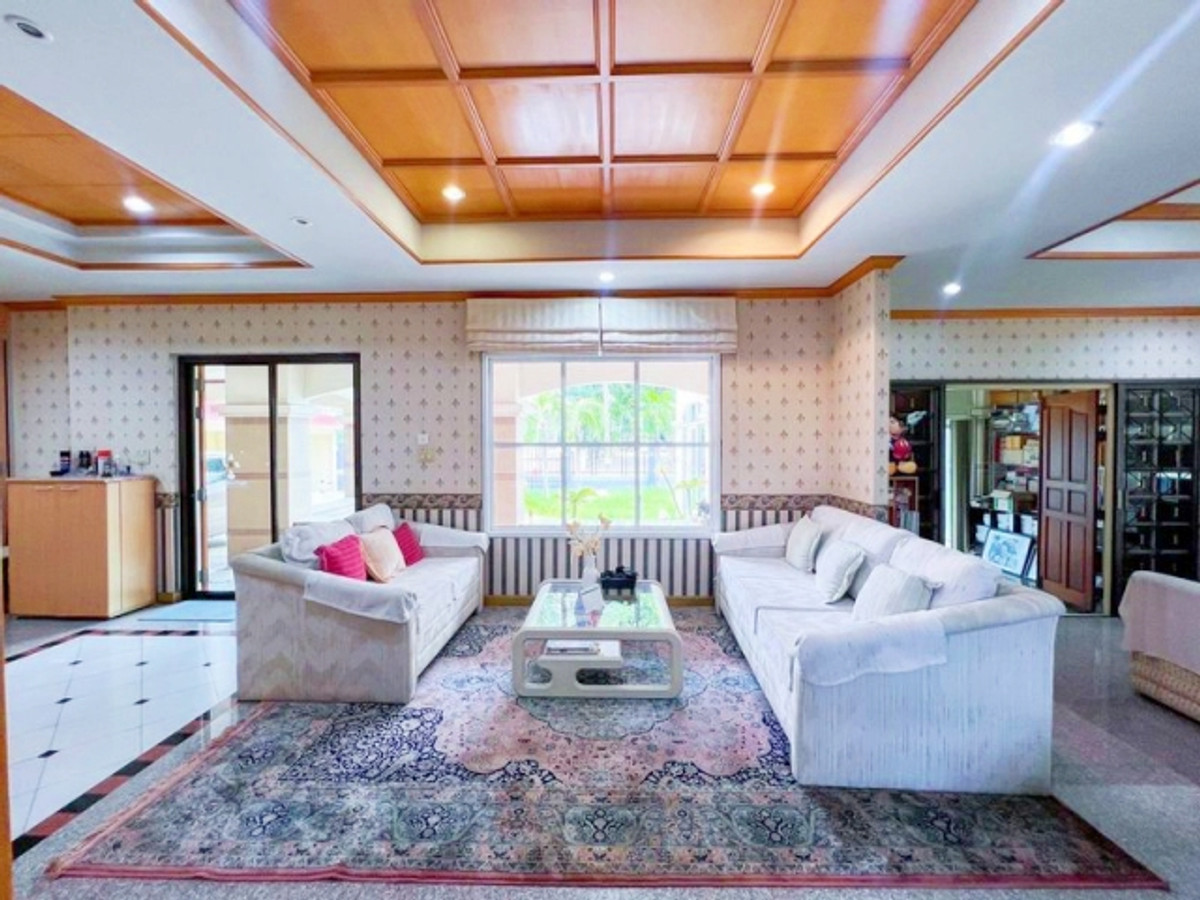 ขายบ้านนวมินทร์ รามอินทรา : บ้านเดี่ยวแปลงใหญ่ หมู่บ้านชัยพฤกษ์ รามอินทรา วัชรพล 259 ตร.วา (2 โฉนด) วัชรพล สุขาภิบาล 5 ใกล้ทางด่วน