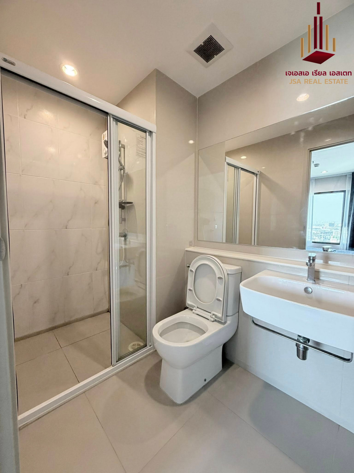 For RentCondoSamut Prakan,Samrong : ✨ For Rent : Aspire Erawan Prime Condo ✨ 💰 Only 12,000 thb/month