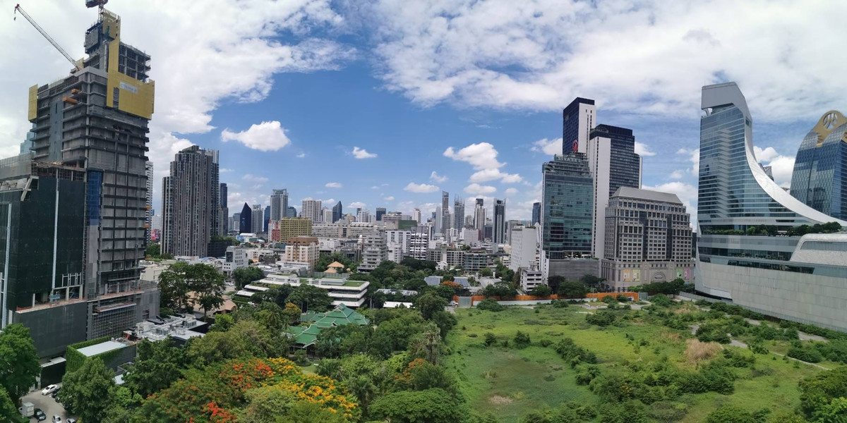 ขายคอนโดวิทยุ ชิดลม หลังสวน : Somkid Garden: 3bed 3bath 251.40sqm. 68,500,000 Am: 0656199198 Renovated Fully furnished 