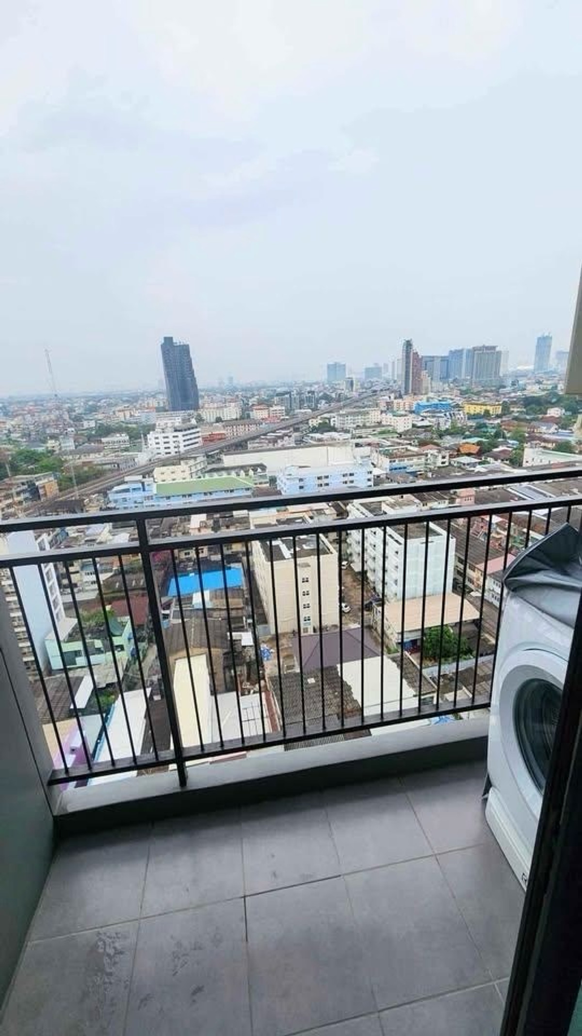 ให้เช่าคอนโดปิ่นเกล้า จรัญสนิทวงศ์ : 💙@condocurator 💙 ให้เช่า Thana Astoria เฟอร์นิเจอร์ครบ มีเครื่องซักผ้า [PM4767]